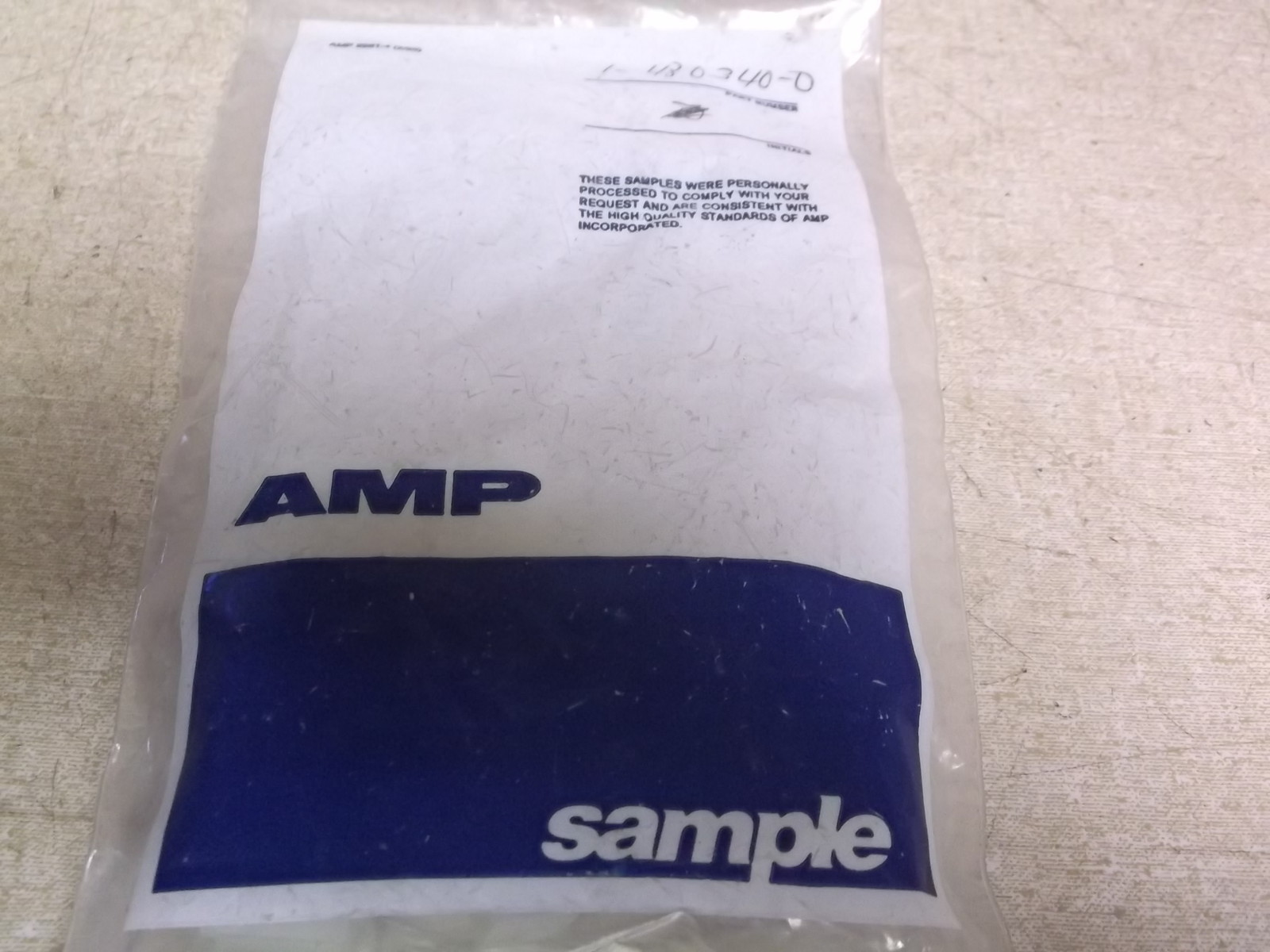 NEW Amp 480340-0 Sample Pack of 9 Male Lock Connectors *FREE SHIPPING*