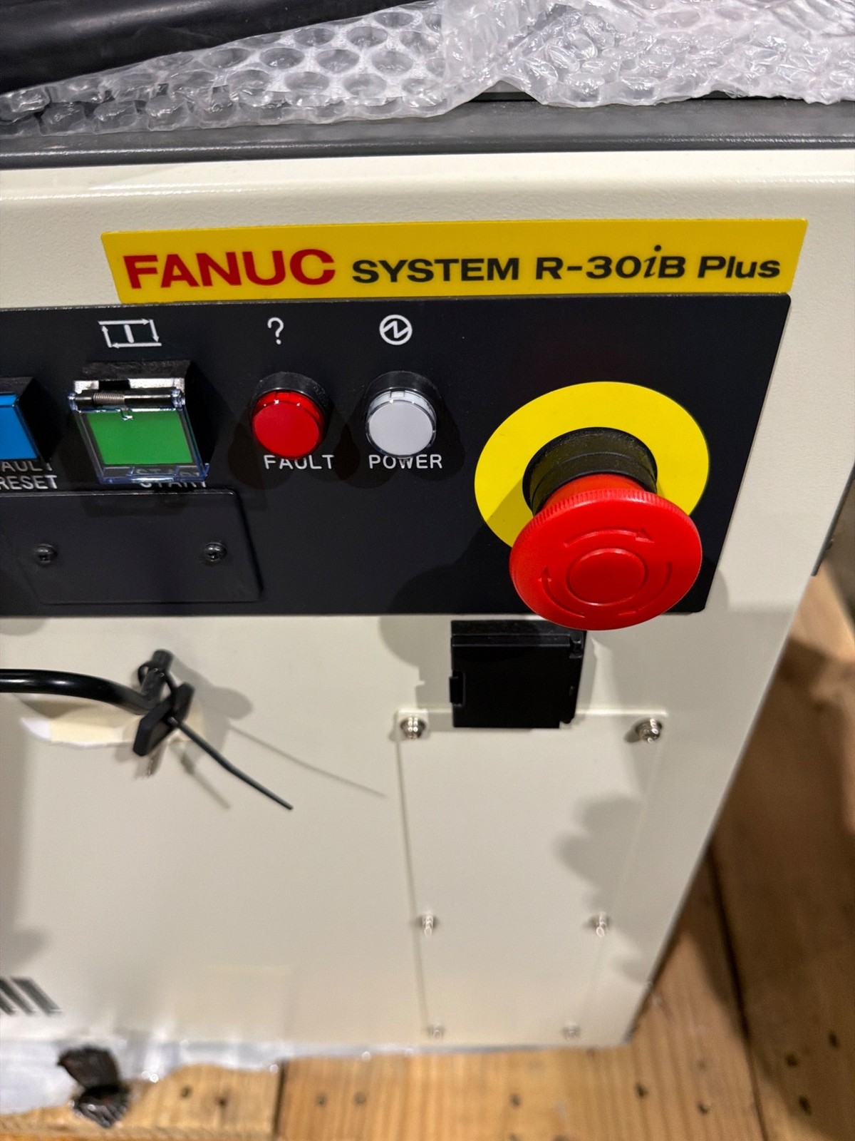 FANUC M‑10iD/10L Complete with R‑30iB Plus Controller USED