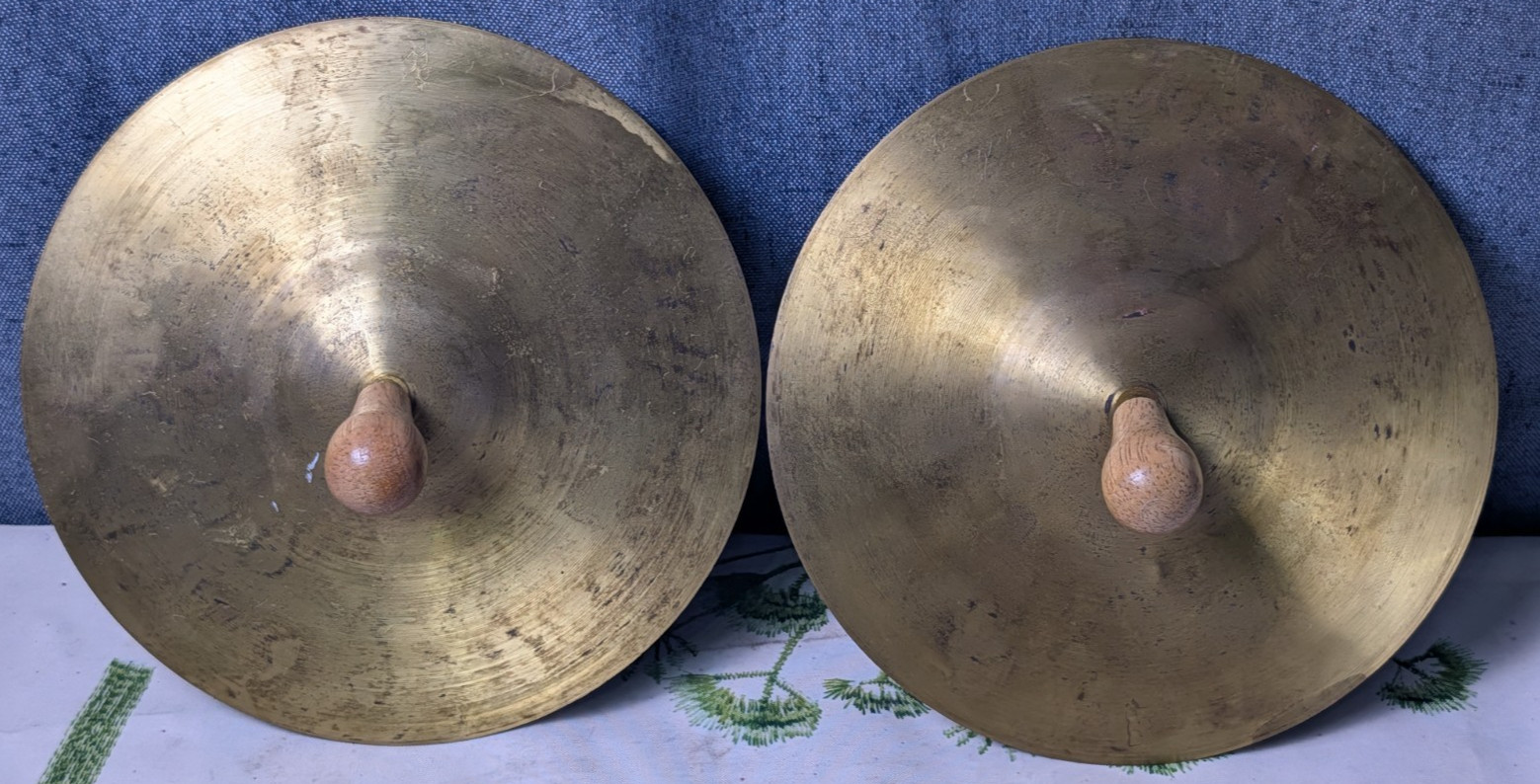 Vintage RBI RB732 Percussion Brass Hand Cymbals 7" Pair Wood Handles Taiwan Band