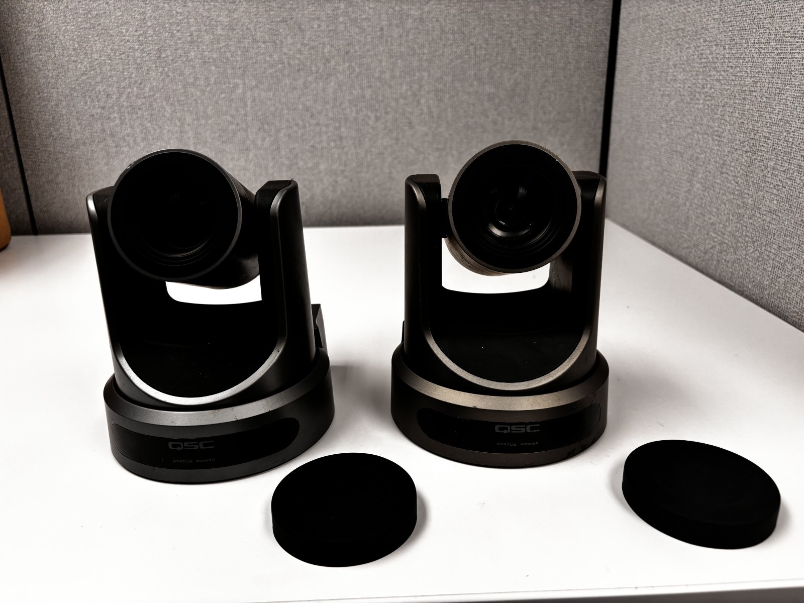 QSC Q-SYS PTZ-20x60 CONFERENCE CAMERA