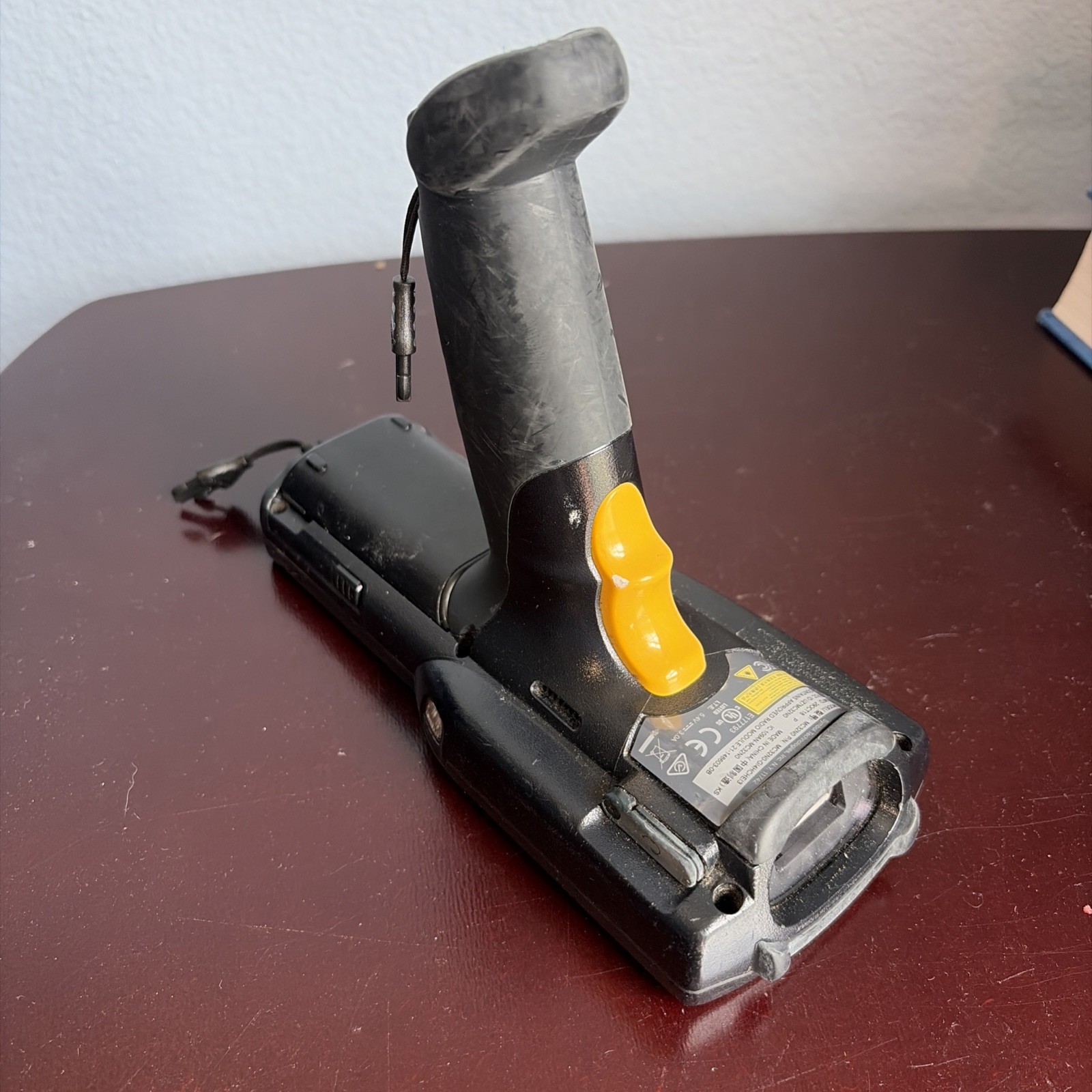 SYMBOL MC32N0 MC32N0-GI4HCHEI3 Handheld Mobile Computer Barcode Scanner