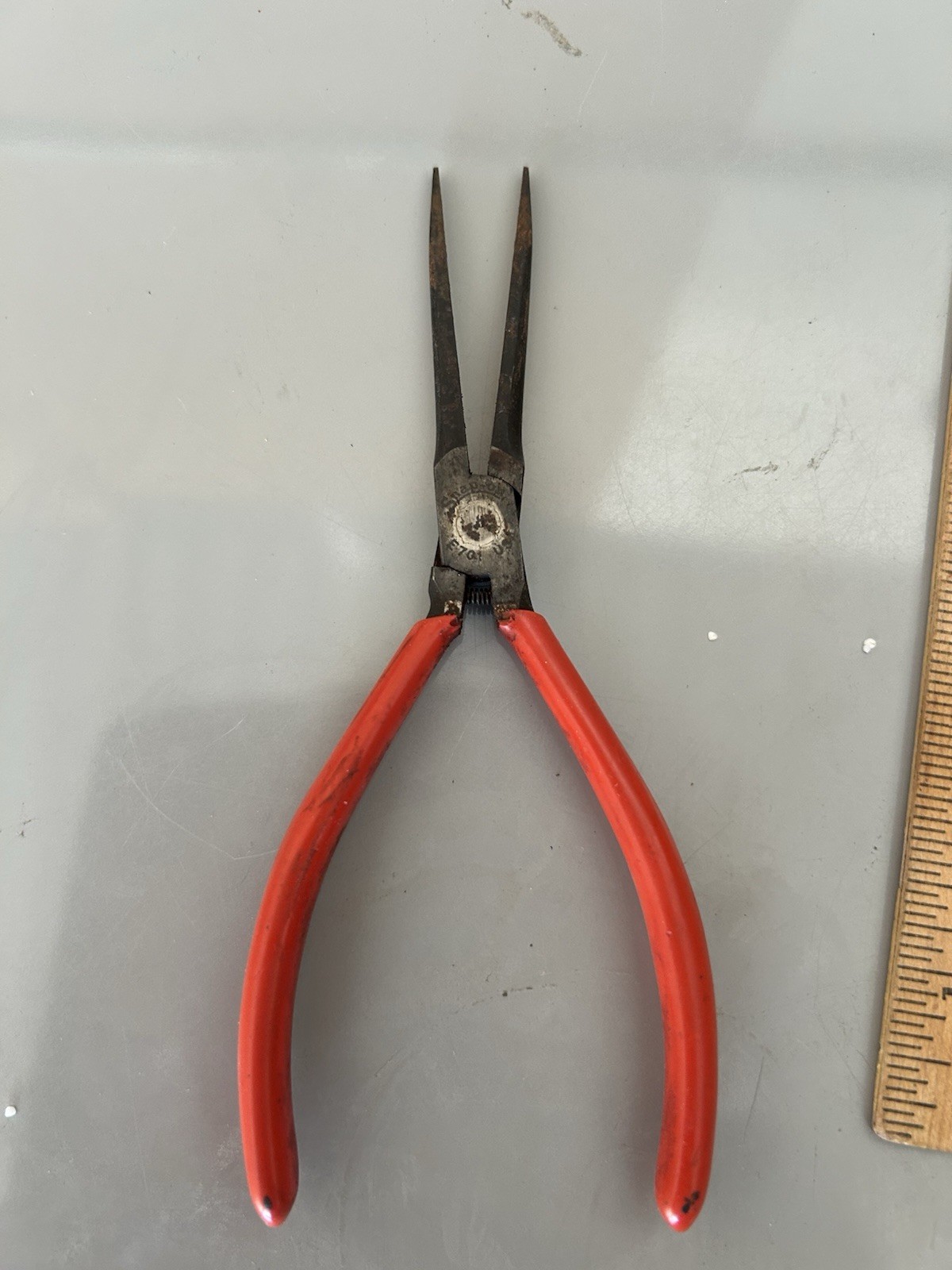 Snap-On E701 Red Handle Needlepoint Spring Handle Pliers 6.5"