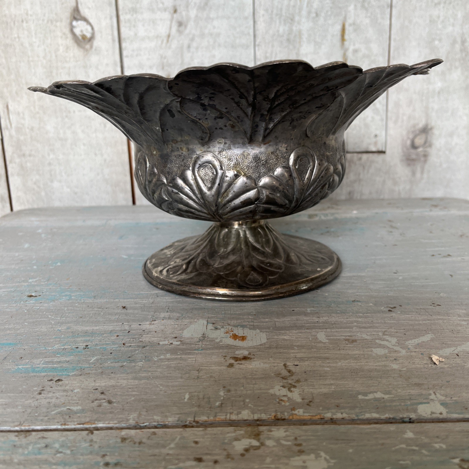 Vintage Silver-plated Pedestal Dish Or Footed Bowl, Nice Patina 11.5x6”