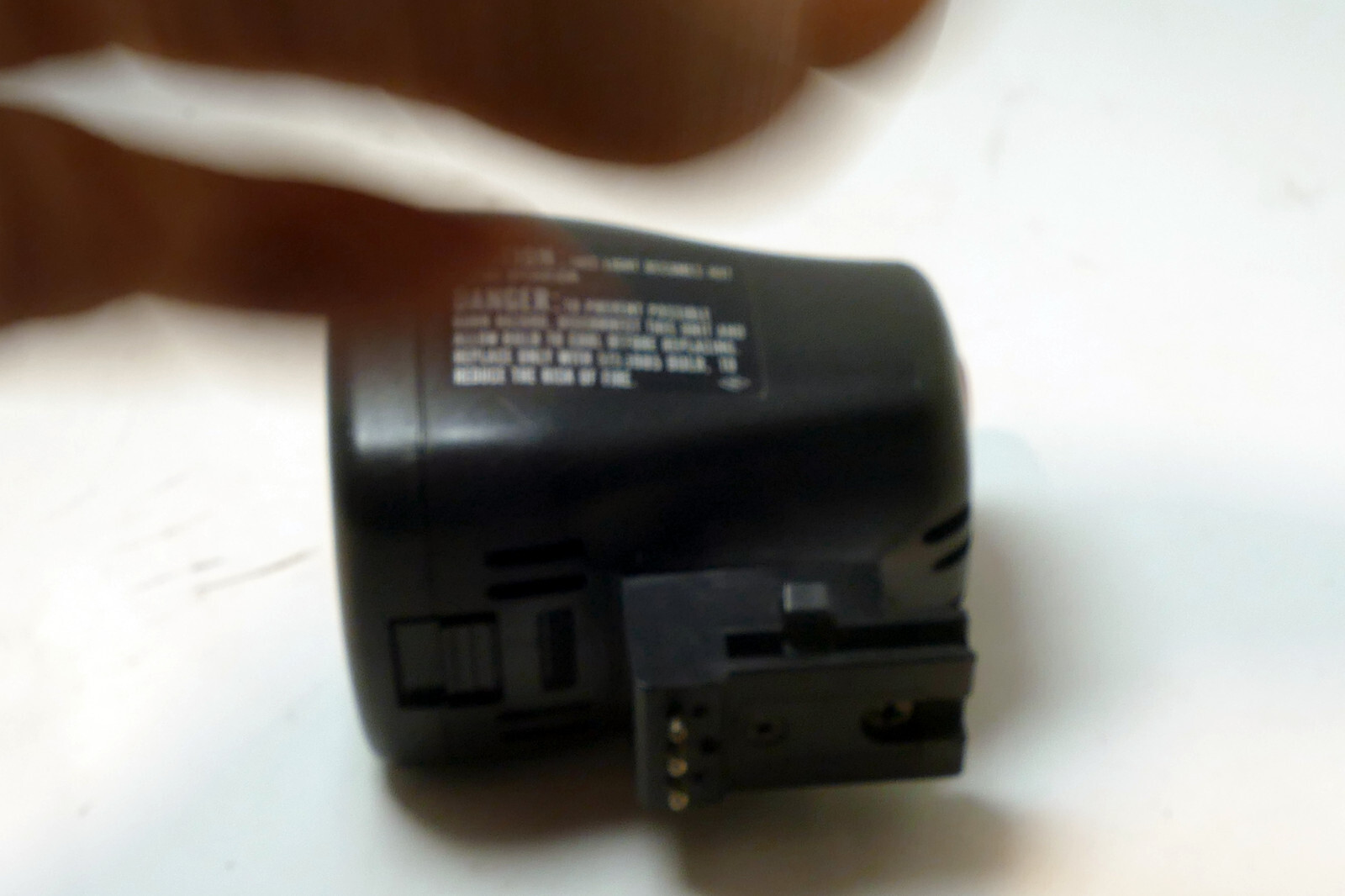 SEARS Camcorder VM-CP10AS Camera Light E123734
