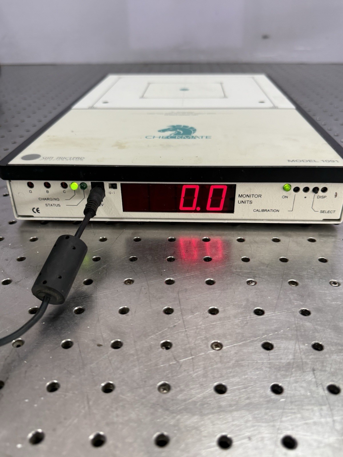 Sun Nuclear CheckMate Model 1091 QA Beam Detector Powers On As-Is