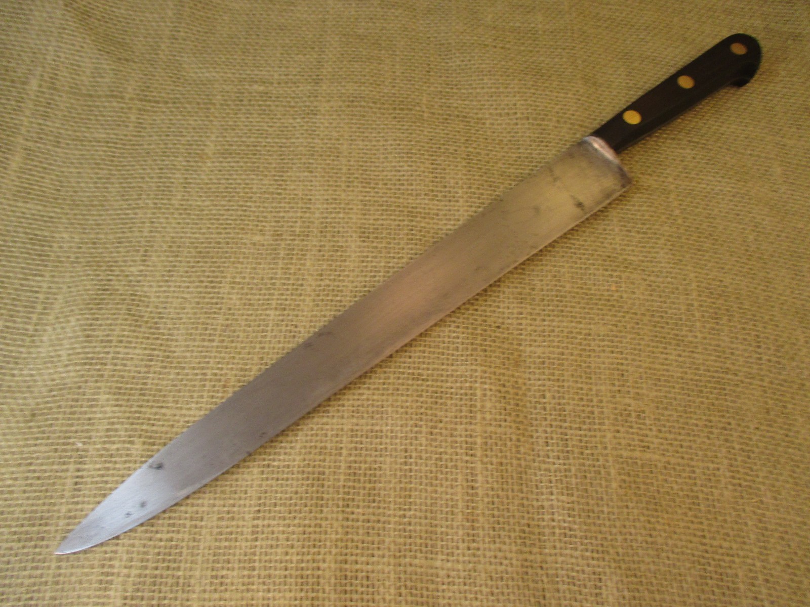 Sabatier Professional 11.5 inch Carbon Steel Semi-Flexible Slicer