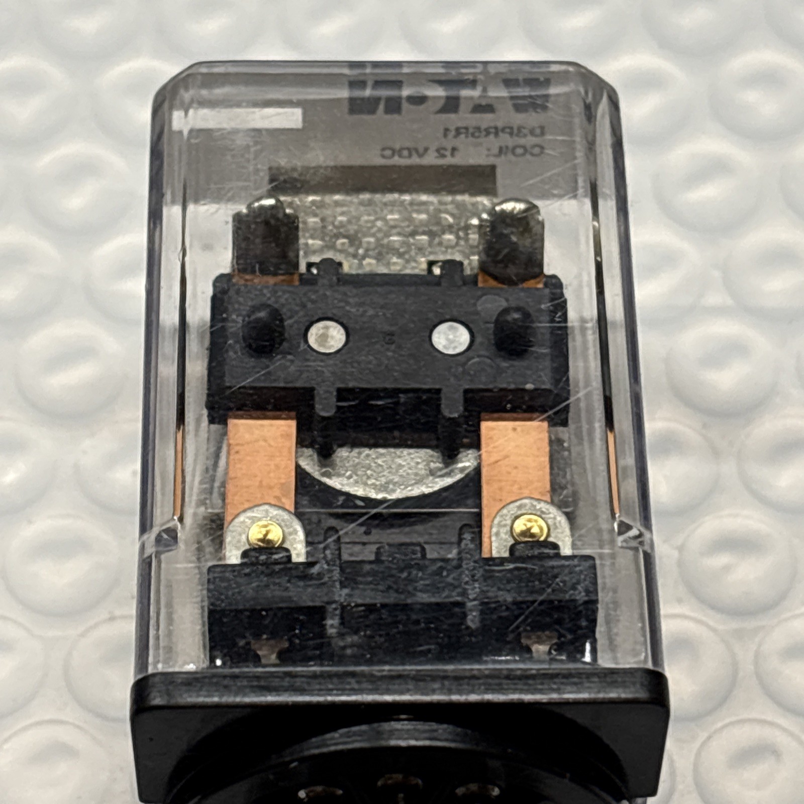 EATON Latching Relay, D2PR5R1, Coil 12 VDC, New