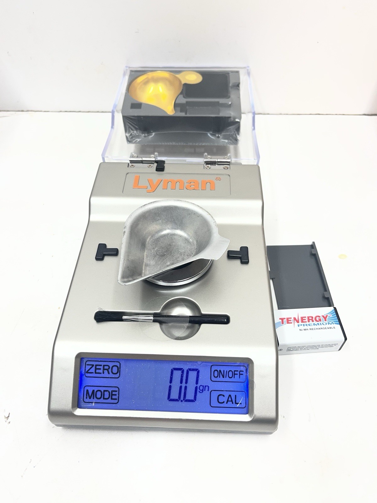Lyman Accu-Touch 2000 Electronic Reloading Scale Touch Screen Controls - 7751558