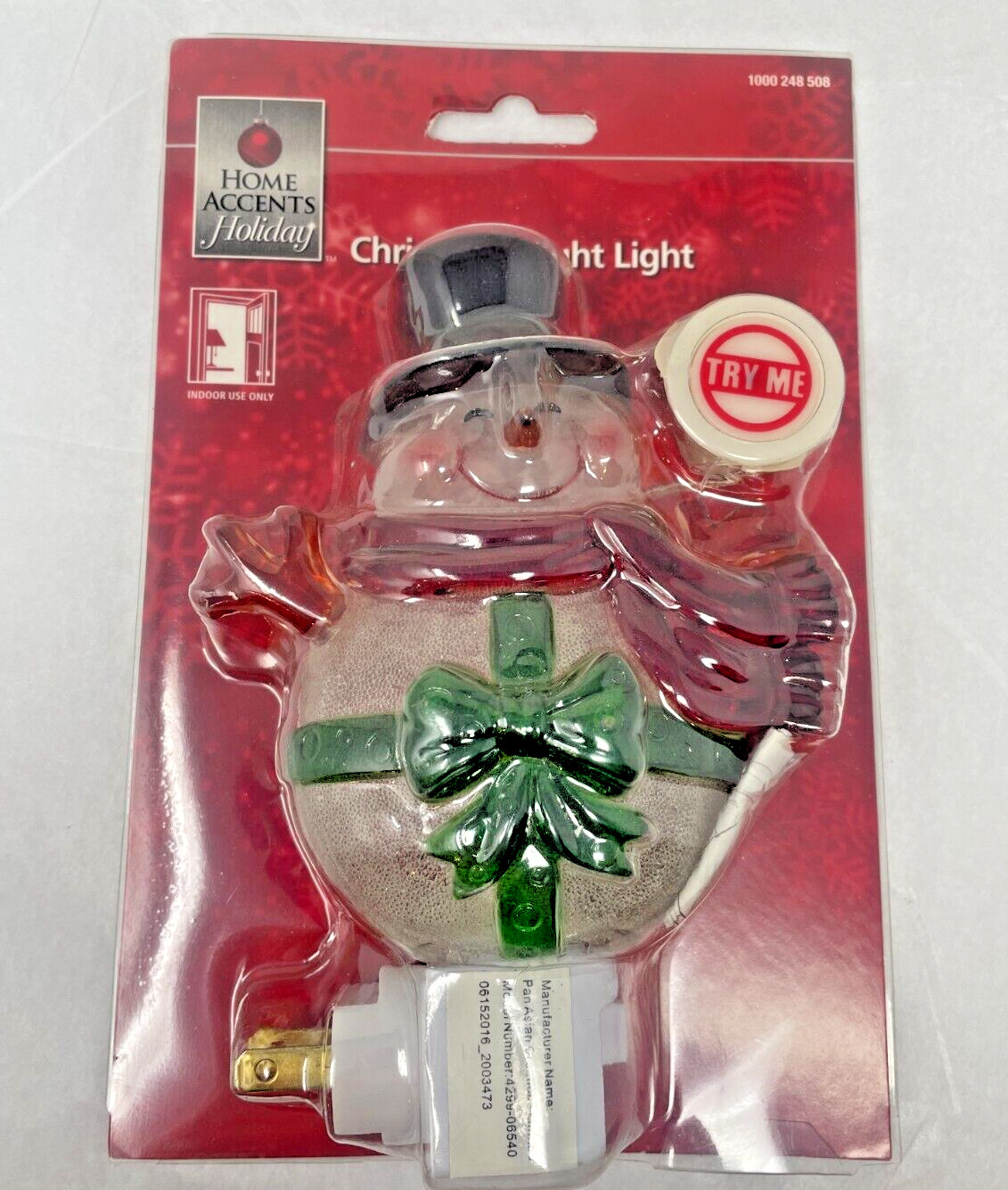 NEW Home Accents Holiday Snoman Christmas Plug In Night Light On/Off Switch