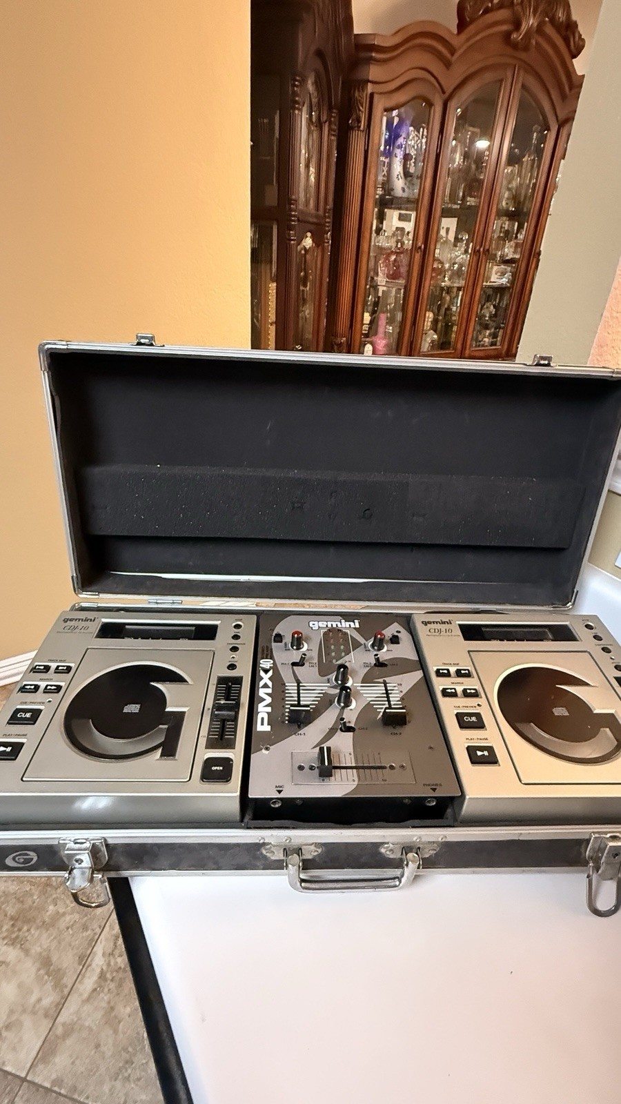 Gemini CDJ-10 Dual Professional CD Player DJ Mixer System PMX-40 W/Case Tested