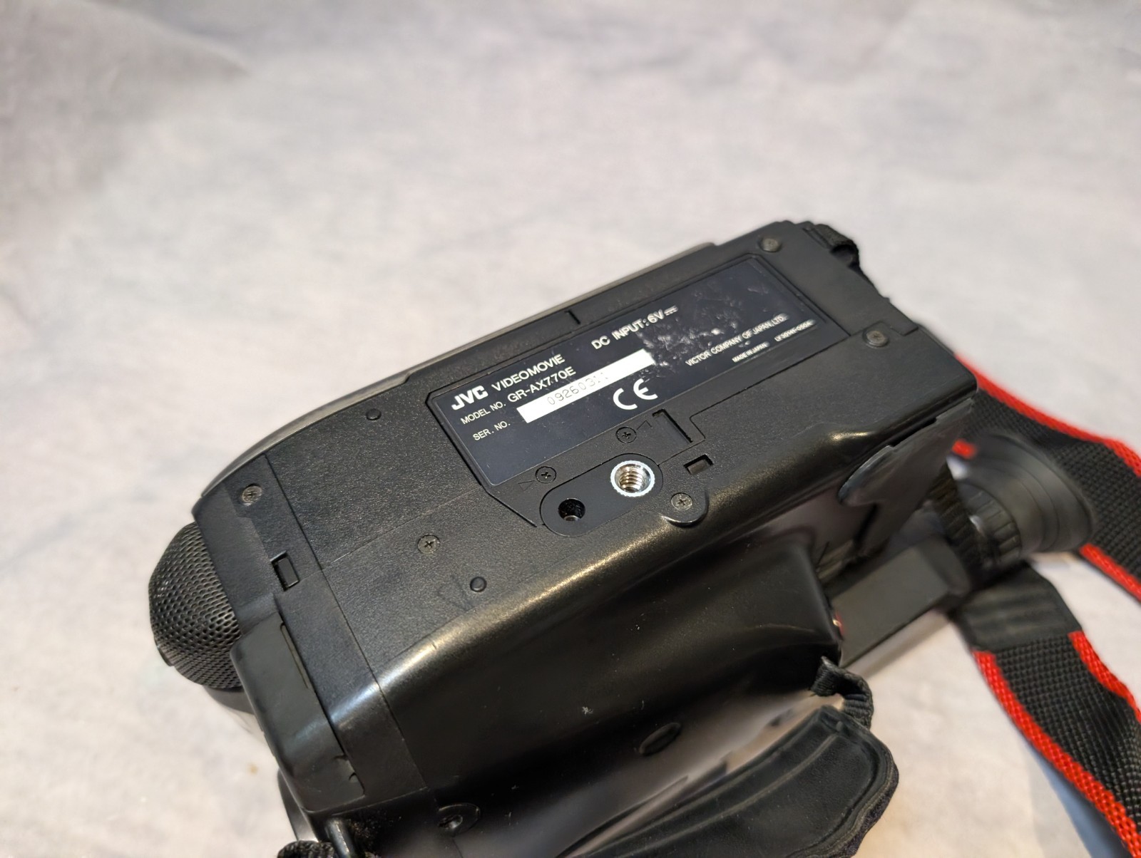 JVC Videomovie GR-AX770E Video Camcorder - UNTESTED