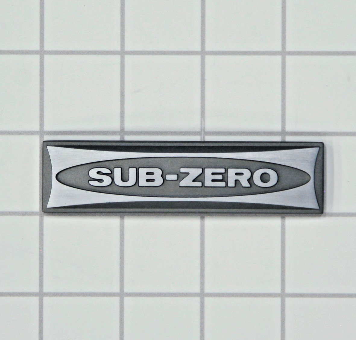 BRAND NEW GENUINE OEM SUB ZERO NAME PLATE PART#7015939 FREE SHIPPING!
