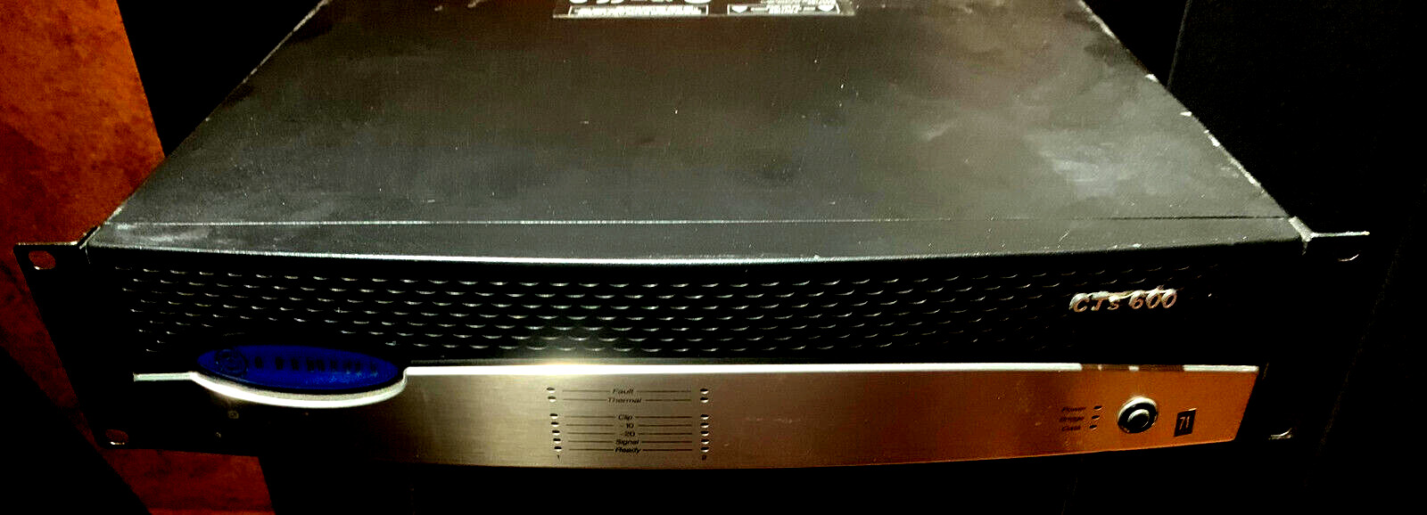 Crown CTs 600 2-Channel 300W Power Amplifier -No Sound,No Fans For Parts-As-Is