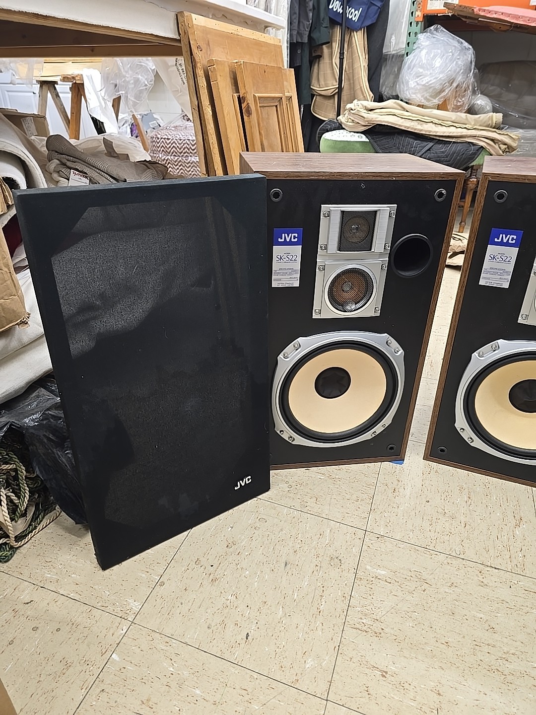 JVC SK-S22 3-Way Vintage Home Audio Speakers Pair