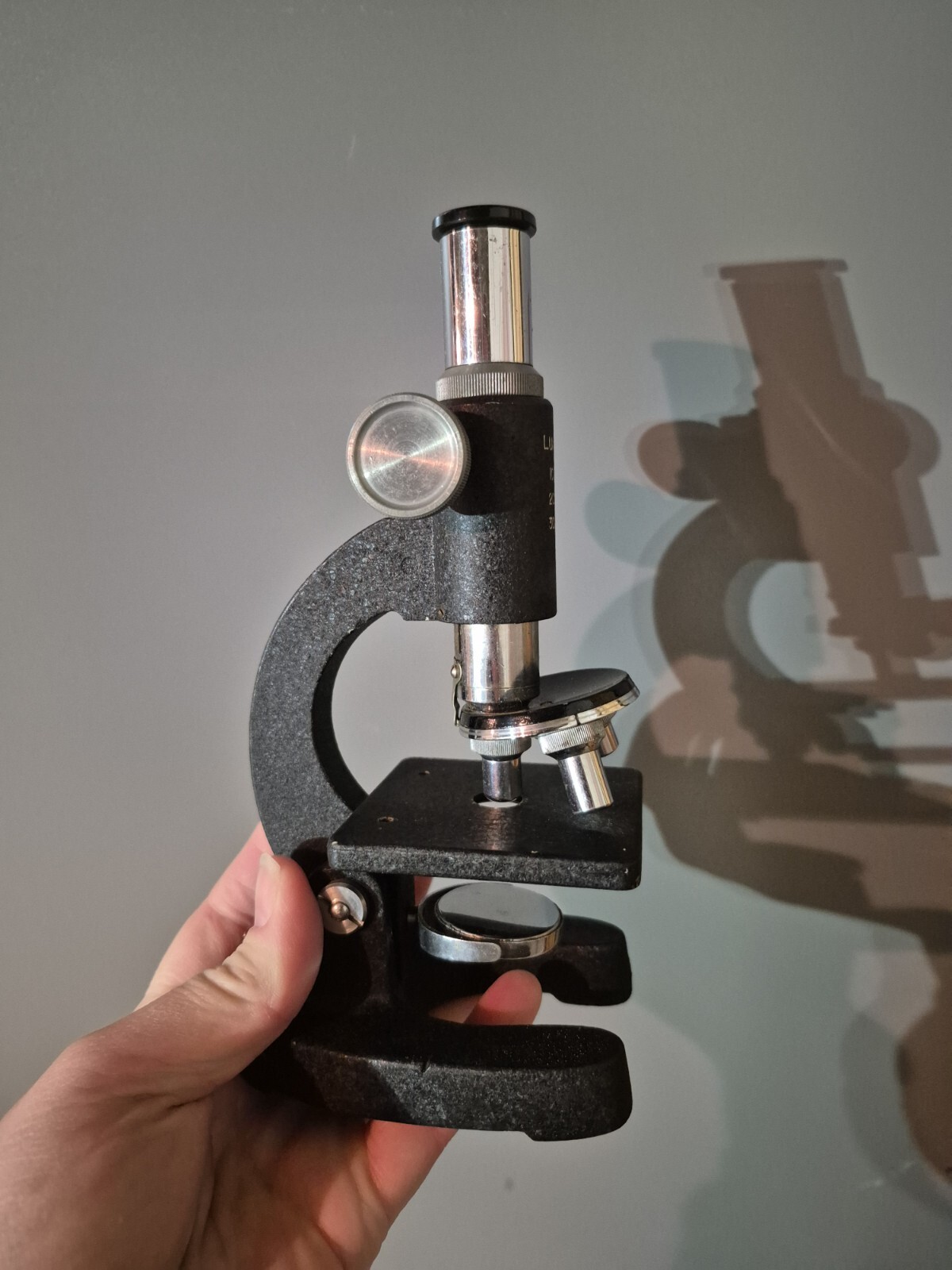 Vintage School MICROSCOPE  100-200-300×