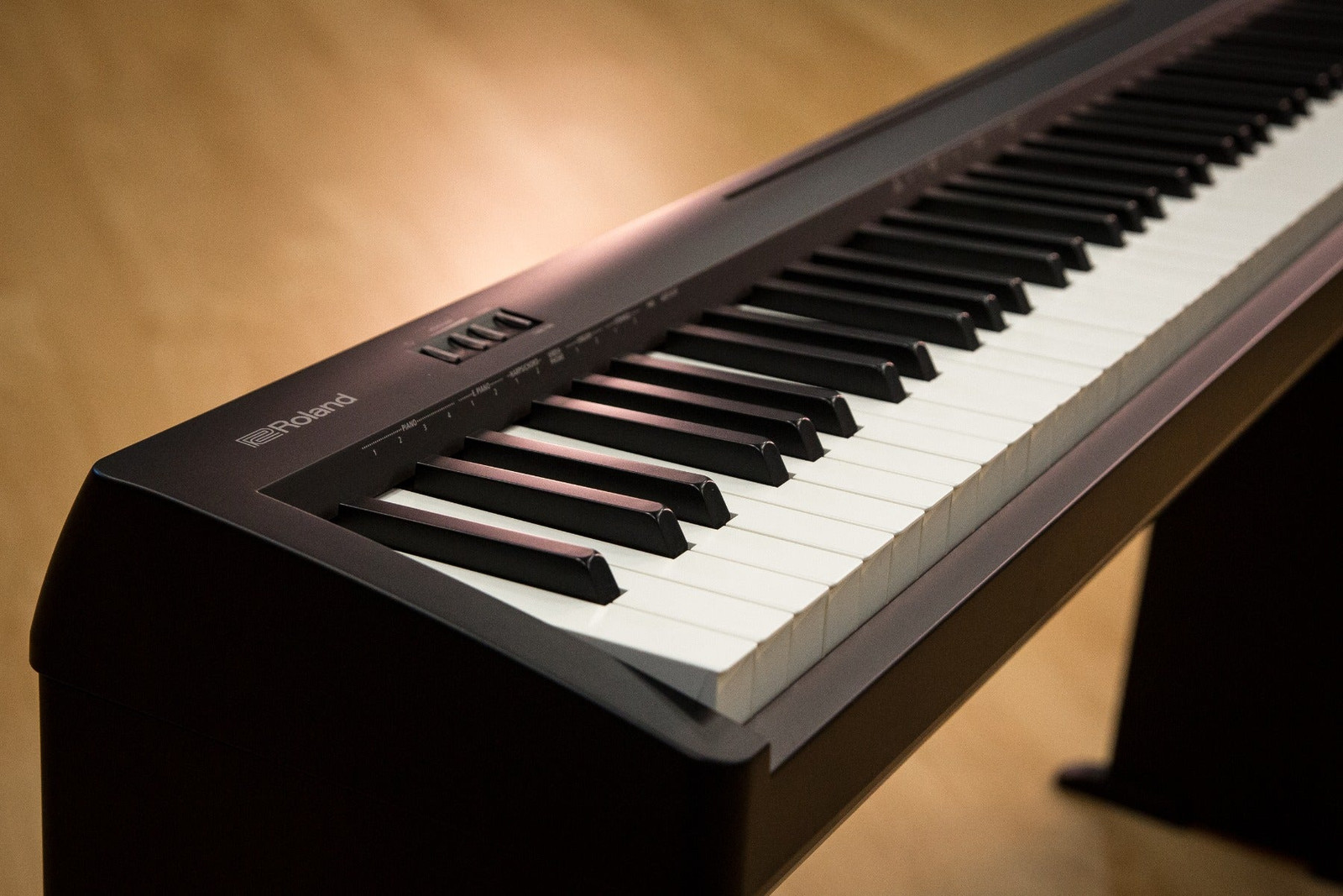 Roland FP-10 Digital Piano - Black KEY ESSENTIALS BUNDLE