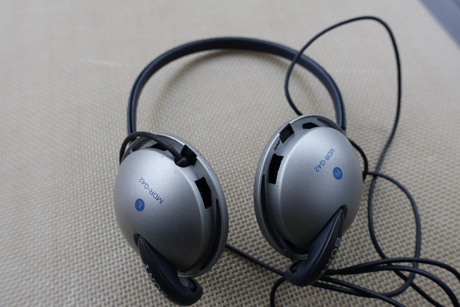 Vintage Sony Walkman MDR-G42 Behind Neck Stereo Headphones No Foams