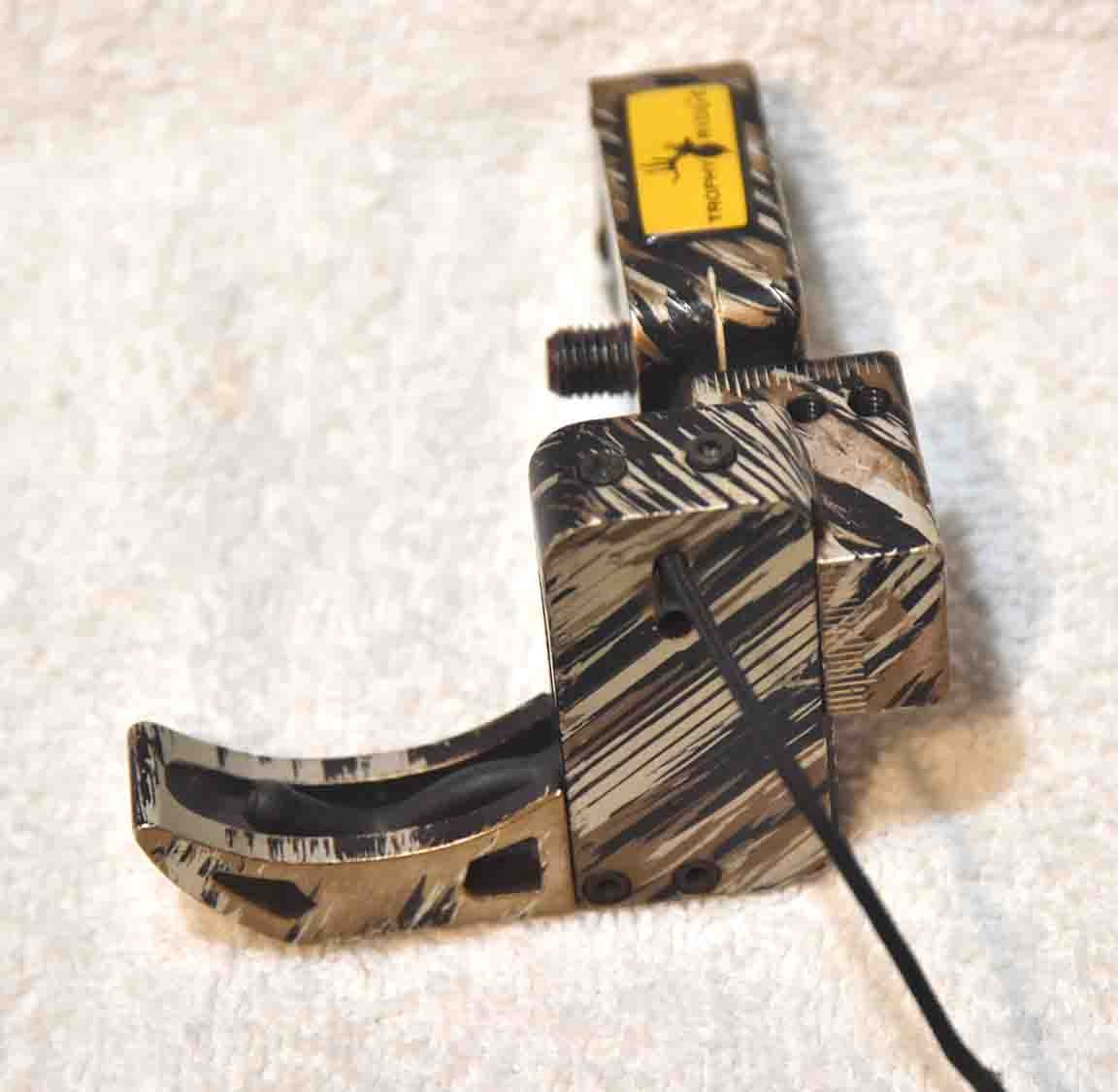 Trophy Ridge Drop Zone Hunter  Right Hand Arrow Rest Camo