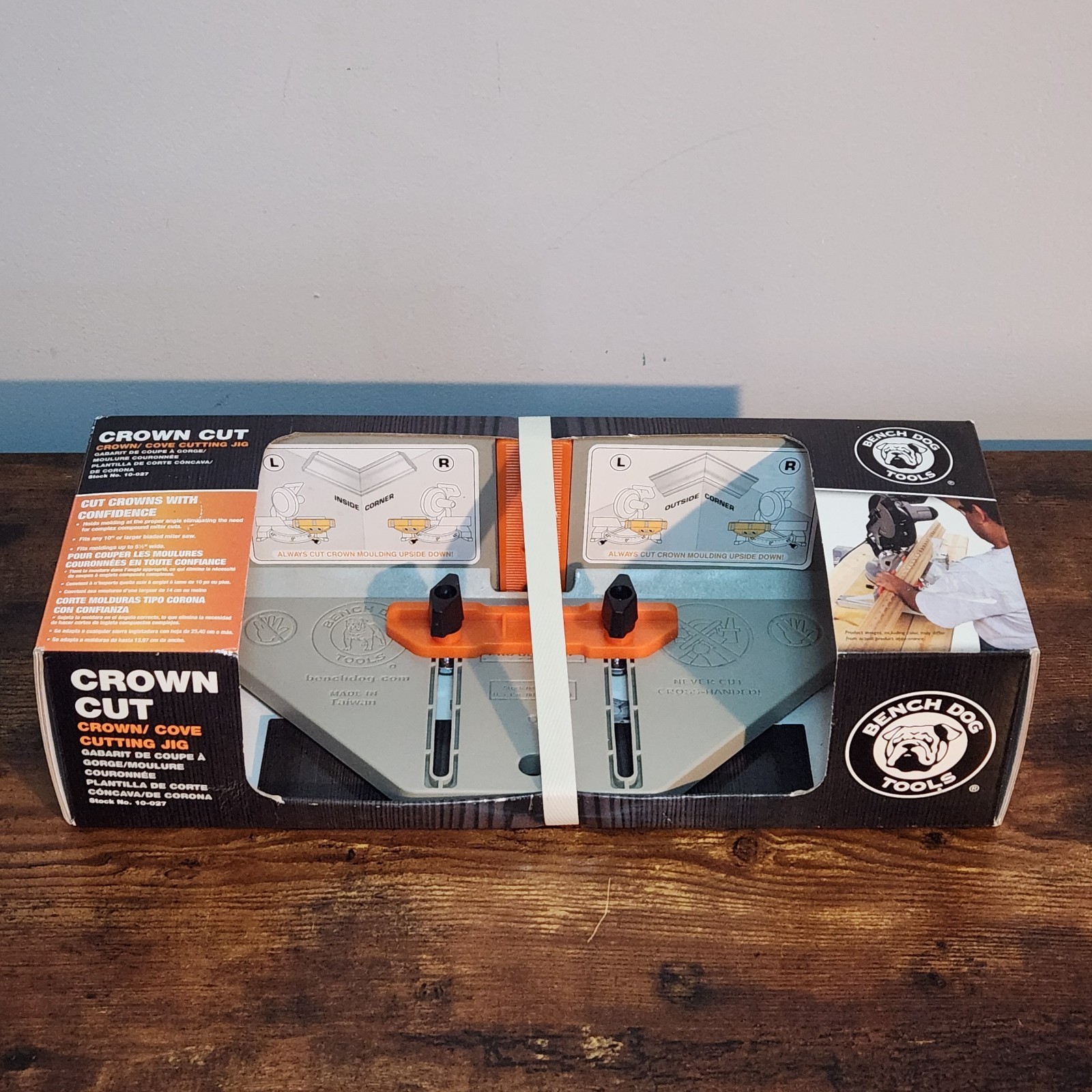 Bench Dog Tools Crown / Cove Cutting Jig 10-027