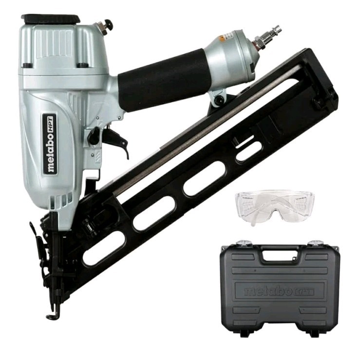 Metabo HPT NT65MA4 15GA Pneumatic Finish Nailer 2-1/2" Open Box w/ Case