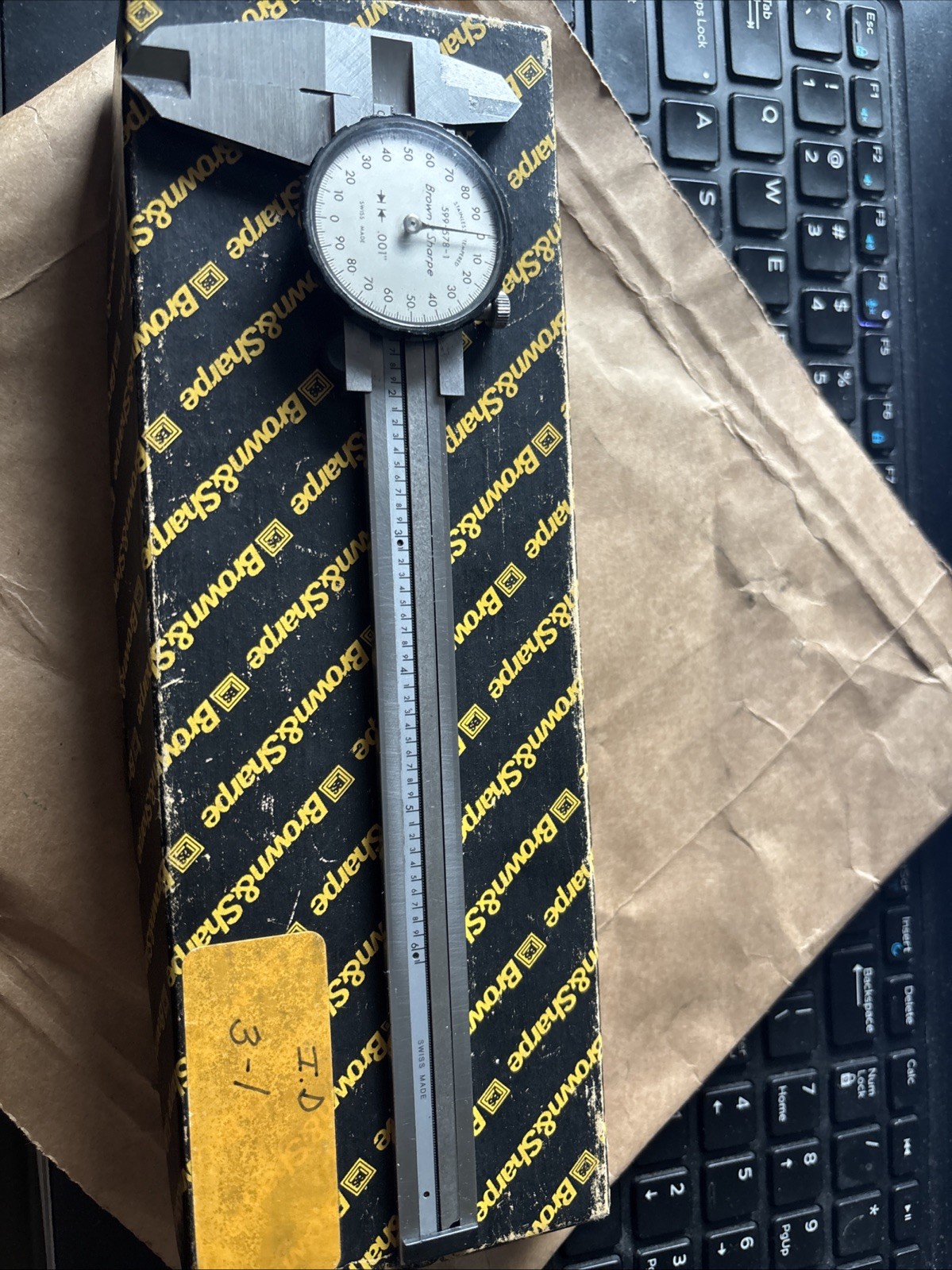 Brown & Sharpe 599-578-1 Dial Caliper 0-6” .001”