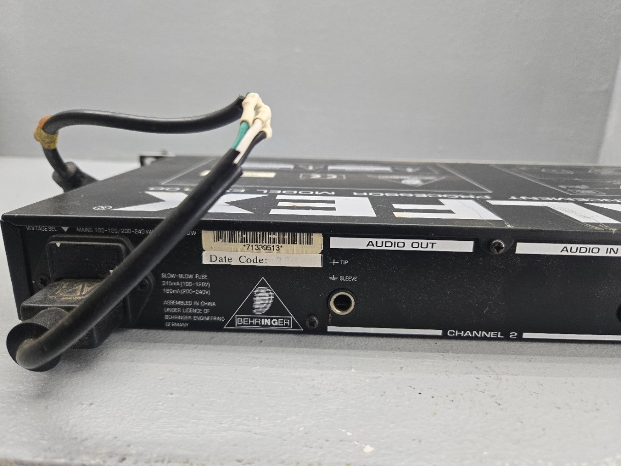 Behringer Dualfex Multiband Sound Enhancement Processor Powers On *READ*