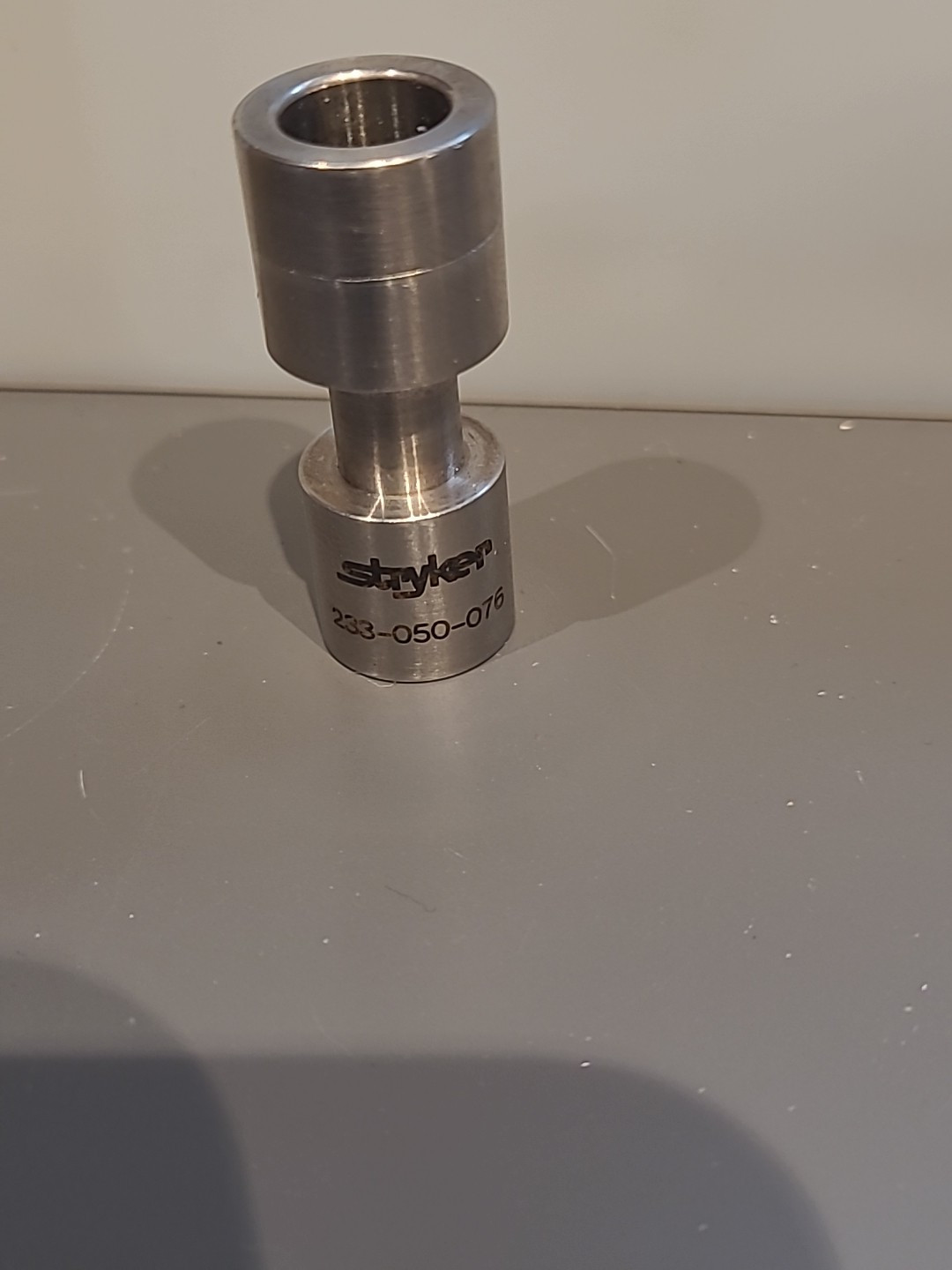 Stryker Light Source Adaptor