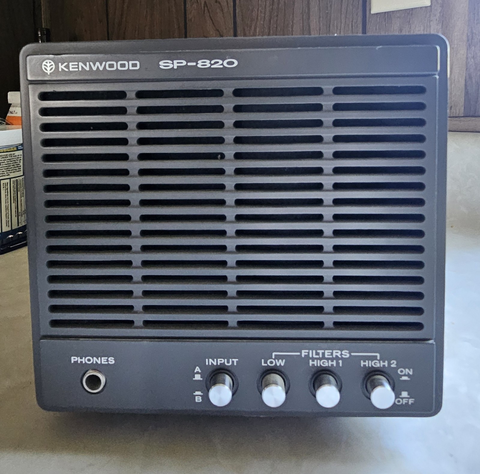 Kenwood SP-820 External Communications Speaker with Built-In Audio Filters