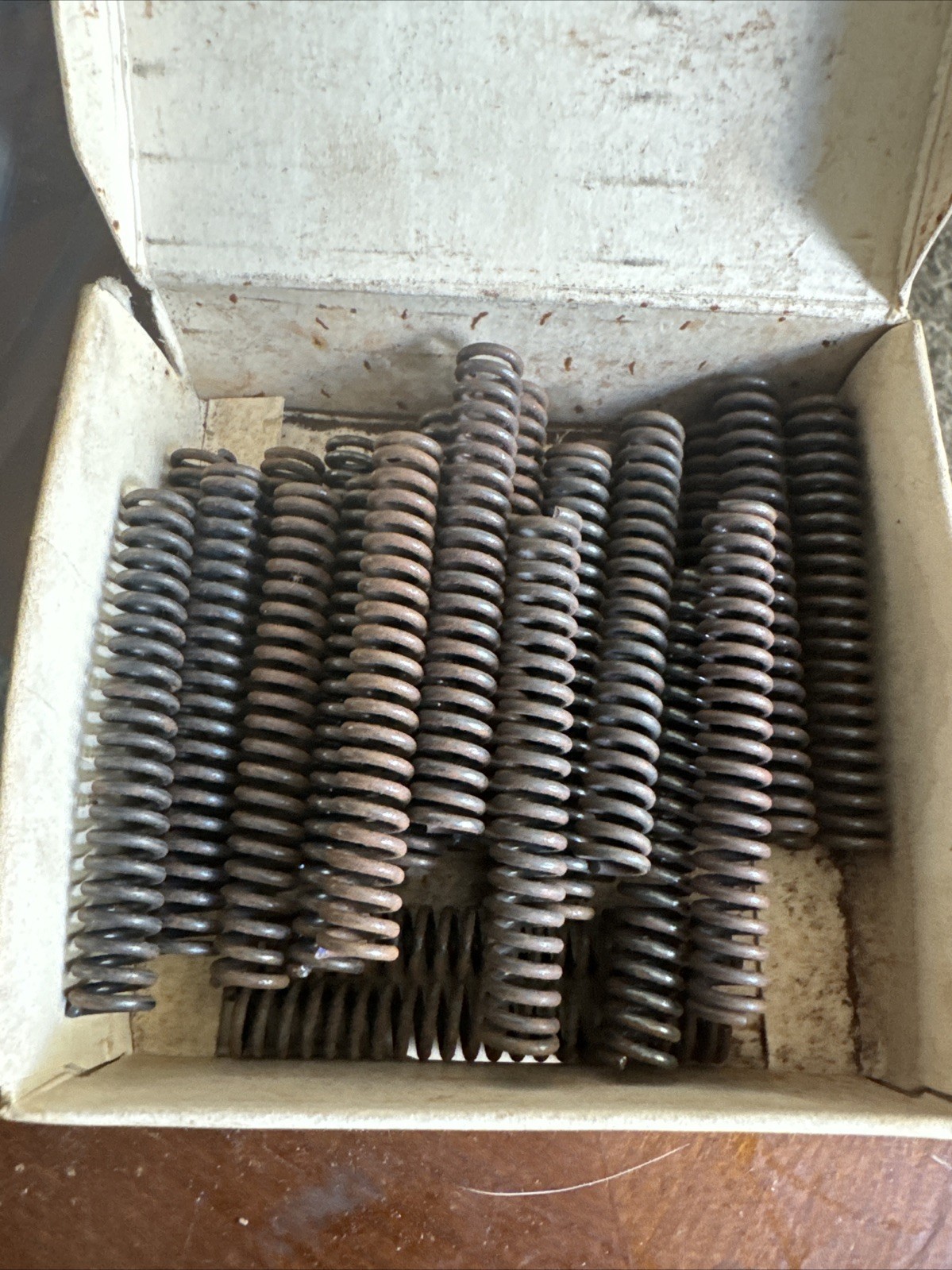 Vintage Nos Automotive Spring 7115 Early 1950s Valve/ Transmission Springs Lot25