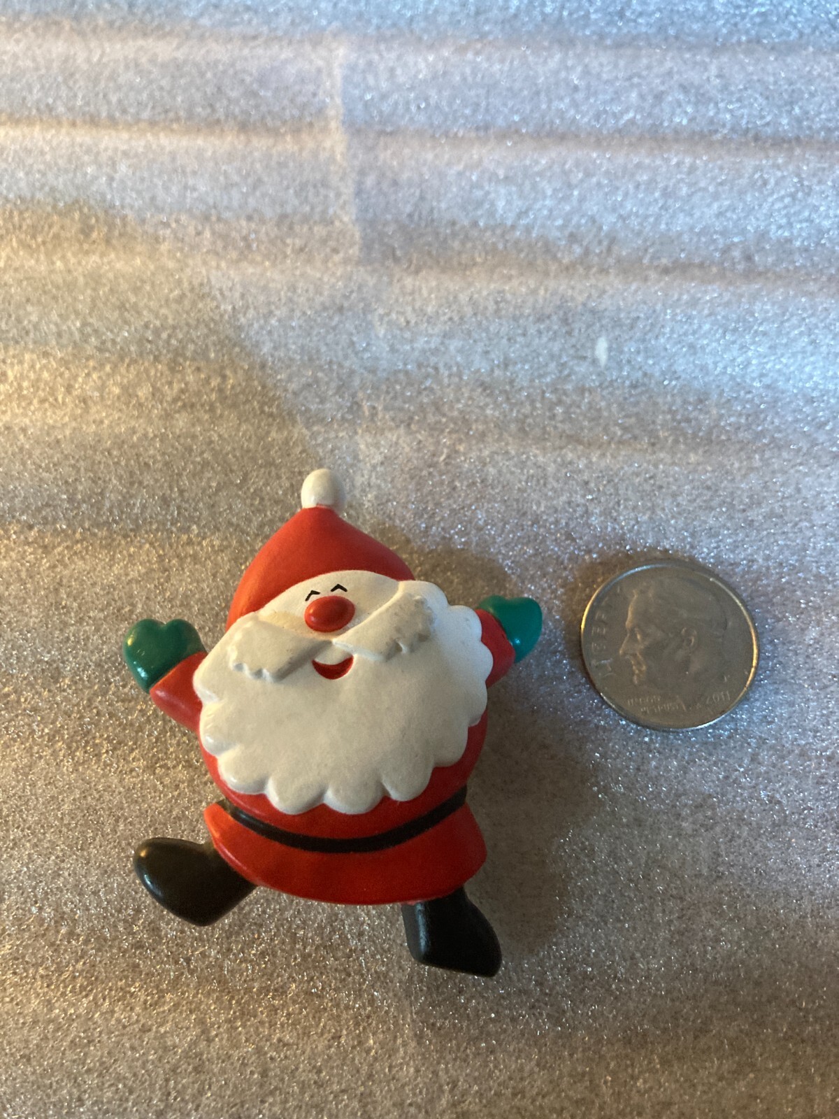 Vintage Santa Claus Brooch Pin M-455