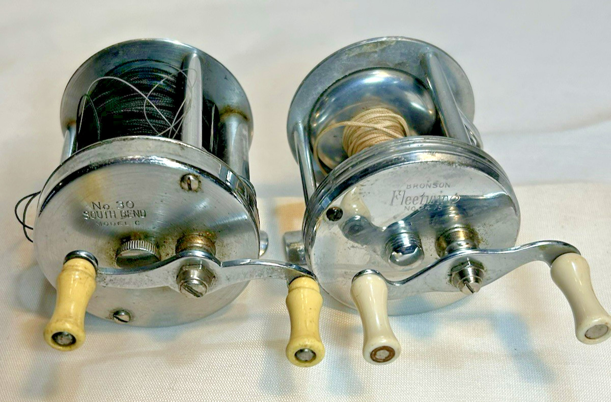Fishing Reel Lot of 2, Bronson Fleetwood 2475, Southbend #30 Mod. C Baitcasters