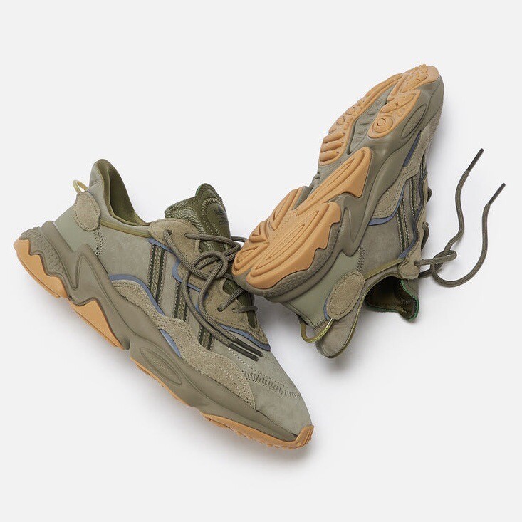 Adidas Originals Ozweego Men’s Sneaker Running Shoe Olive Athletic Trainers #461