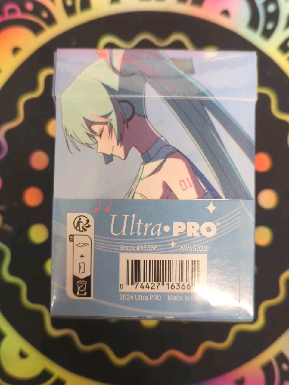 Ultra•Pro Hatsune Miku Pro-100+ Deck Box