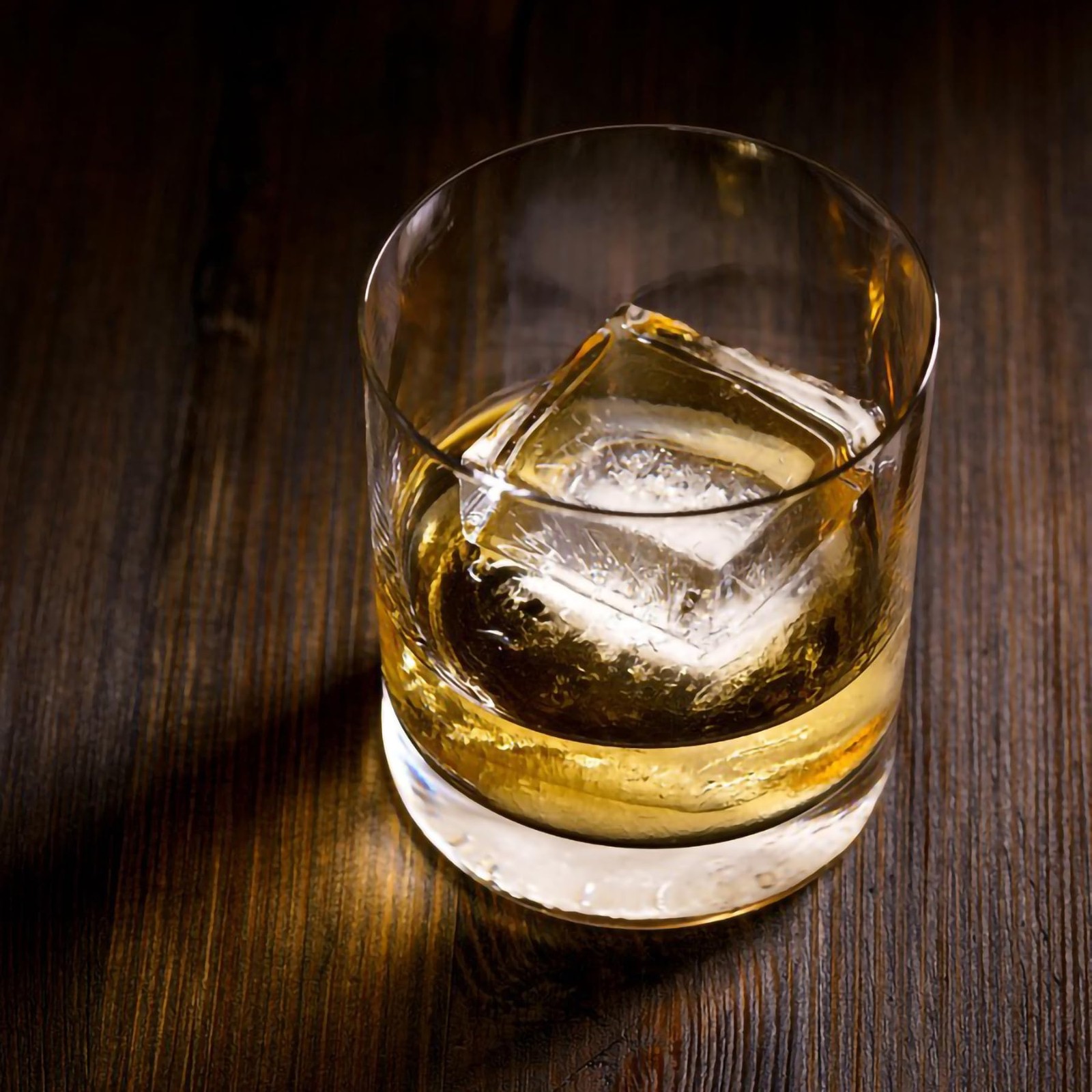 Large Ice Cube Trays 2 Pack,Big Ice Cube Molds with Removable Lids,Easy Relea...