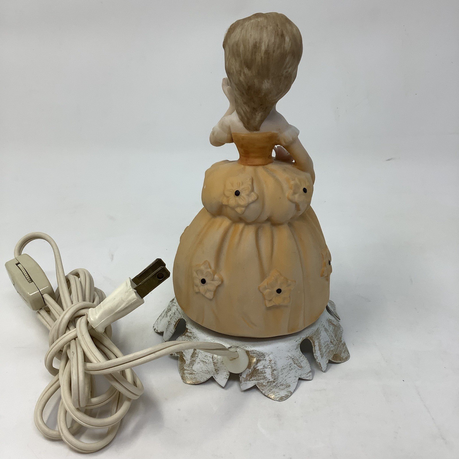 Vintage Victorian-style Lamp/ Nightlight