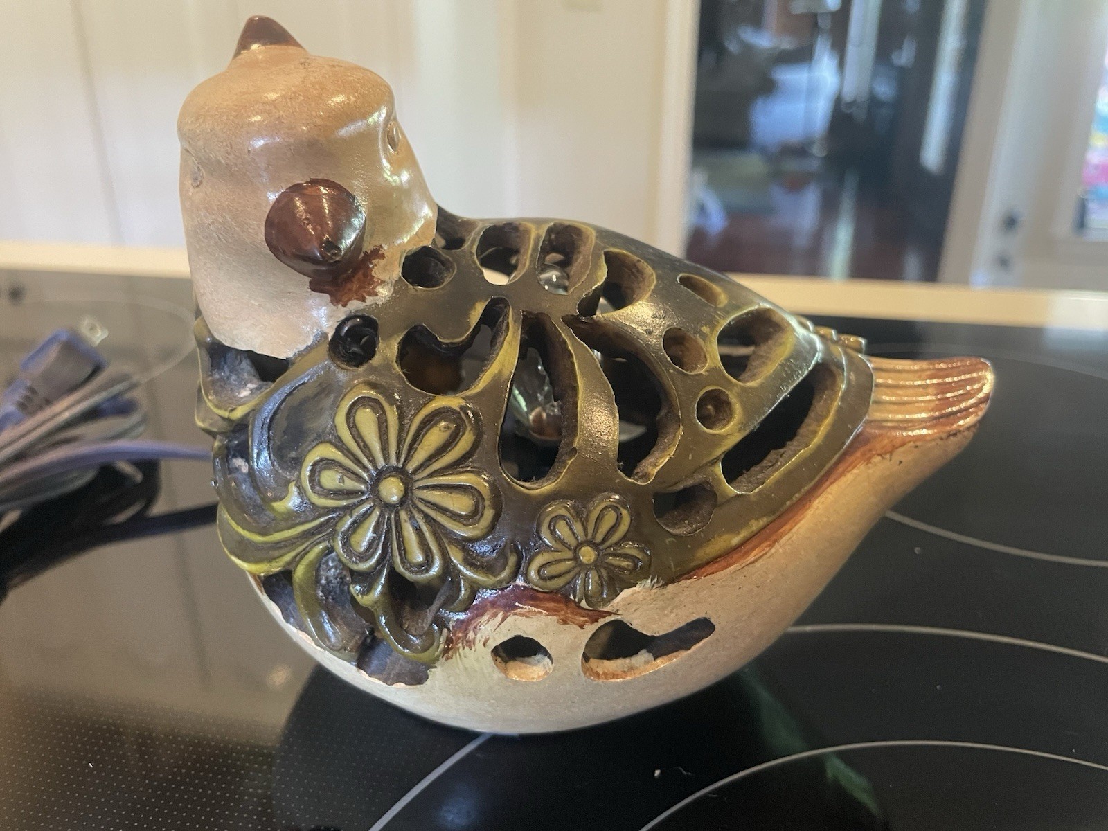 Ceramic bird lamp/nightlight