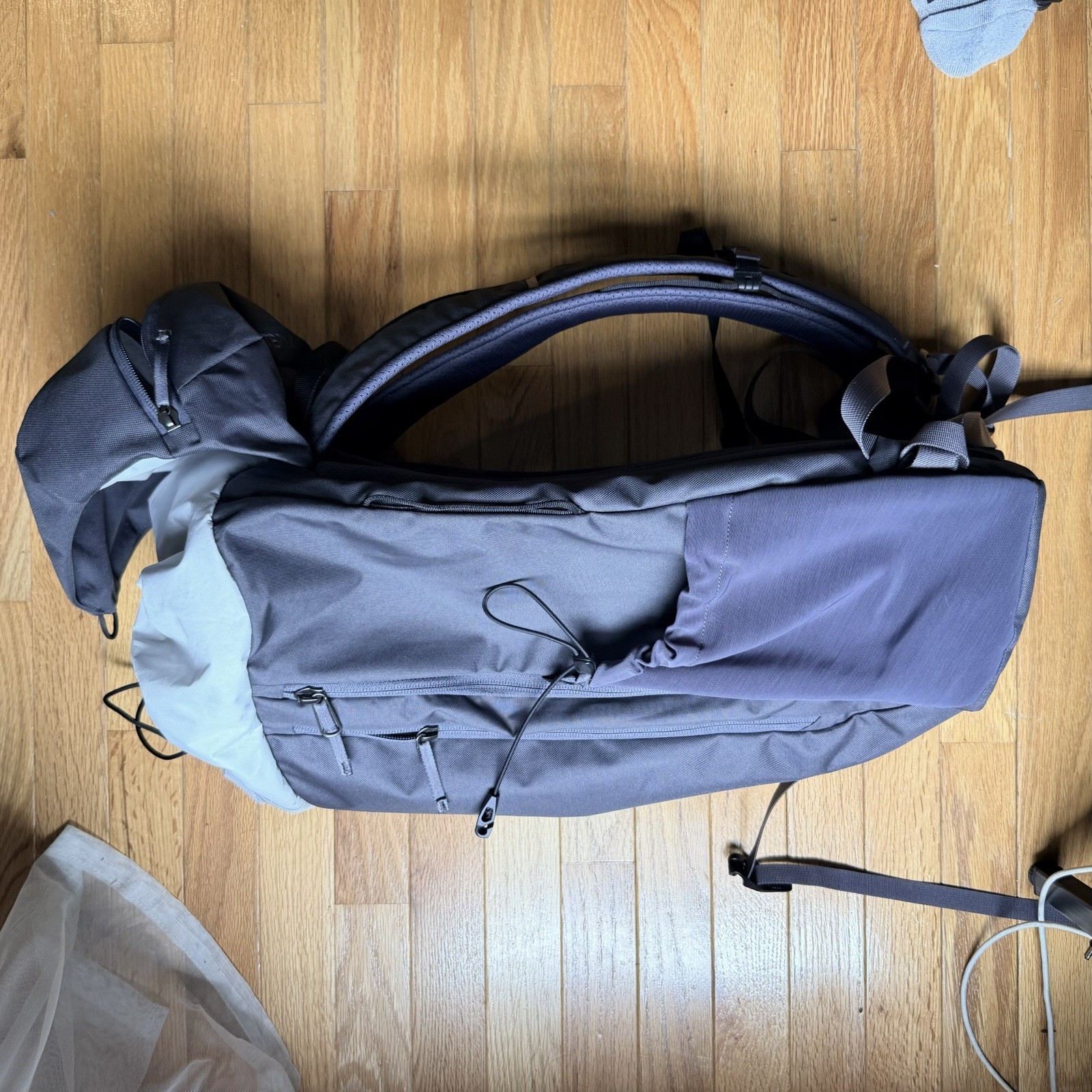 Arc’teryx Mantis 20 Backpack Gray Excellent Condition Lightly Used