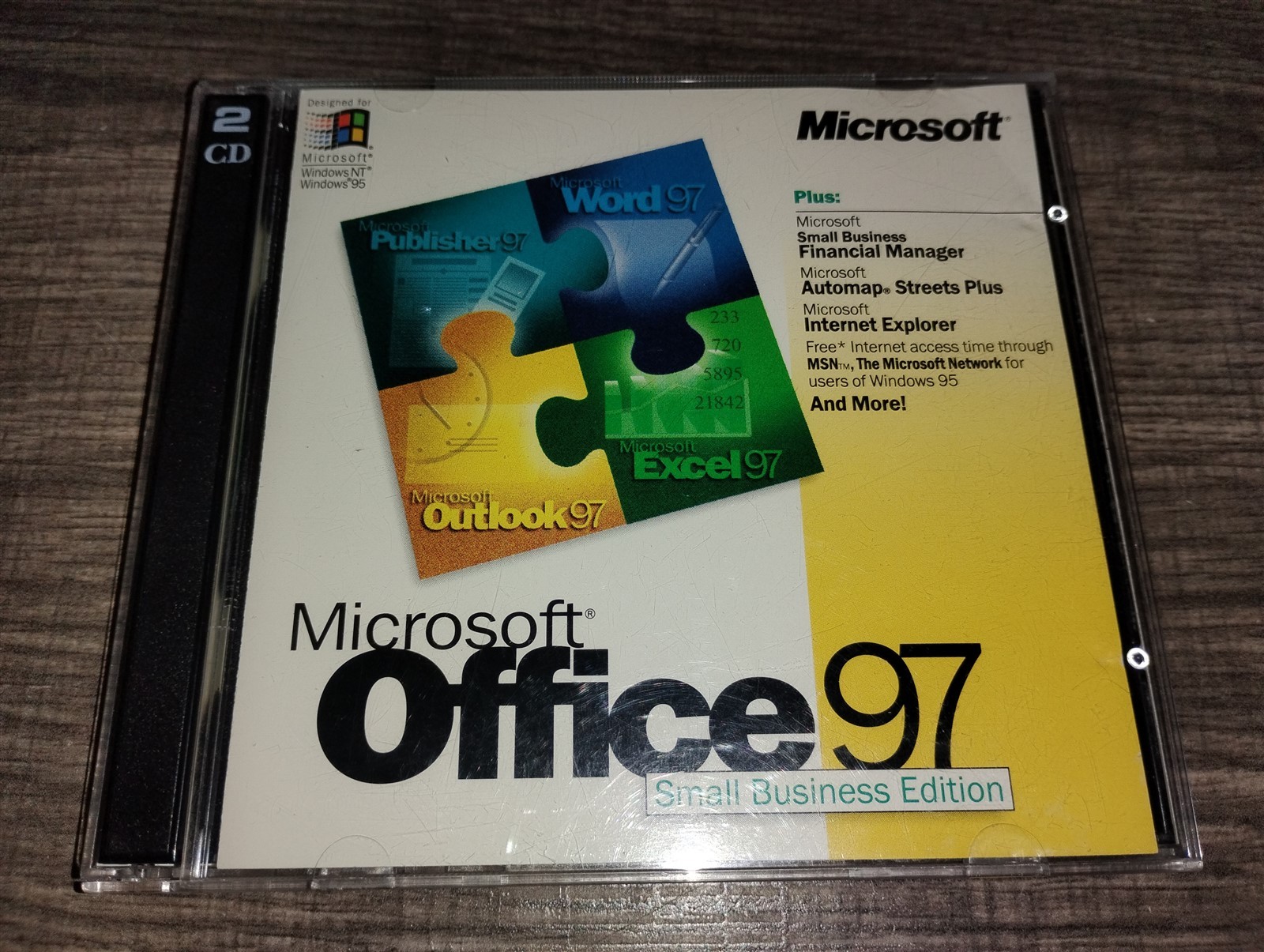 Microsoft Office 97 Small Business Edition Word Excel Outlook Publisher Win95/NT