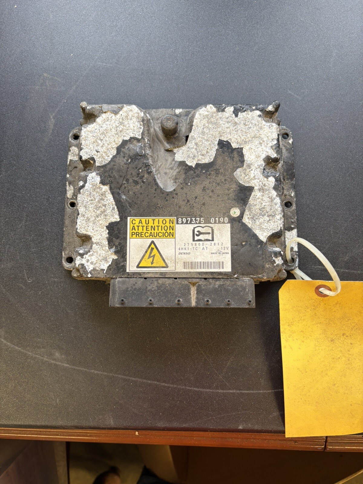 Isuzu 4HK1TC ECM P# 8973750190   (133)