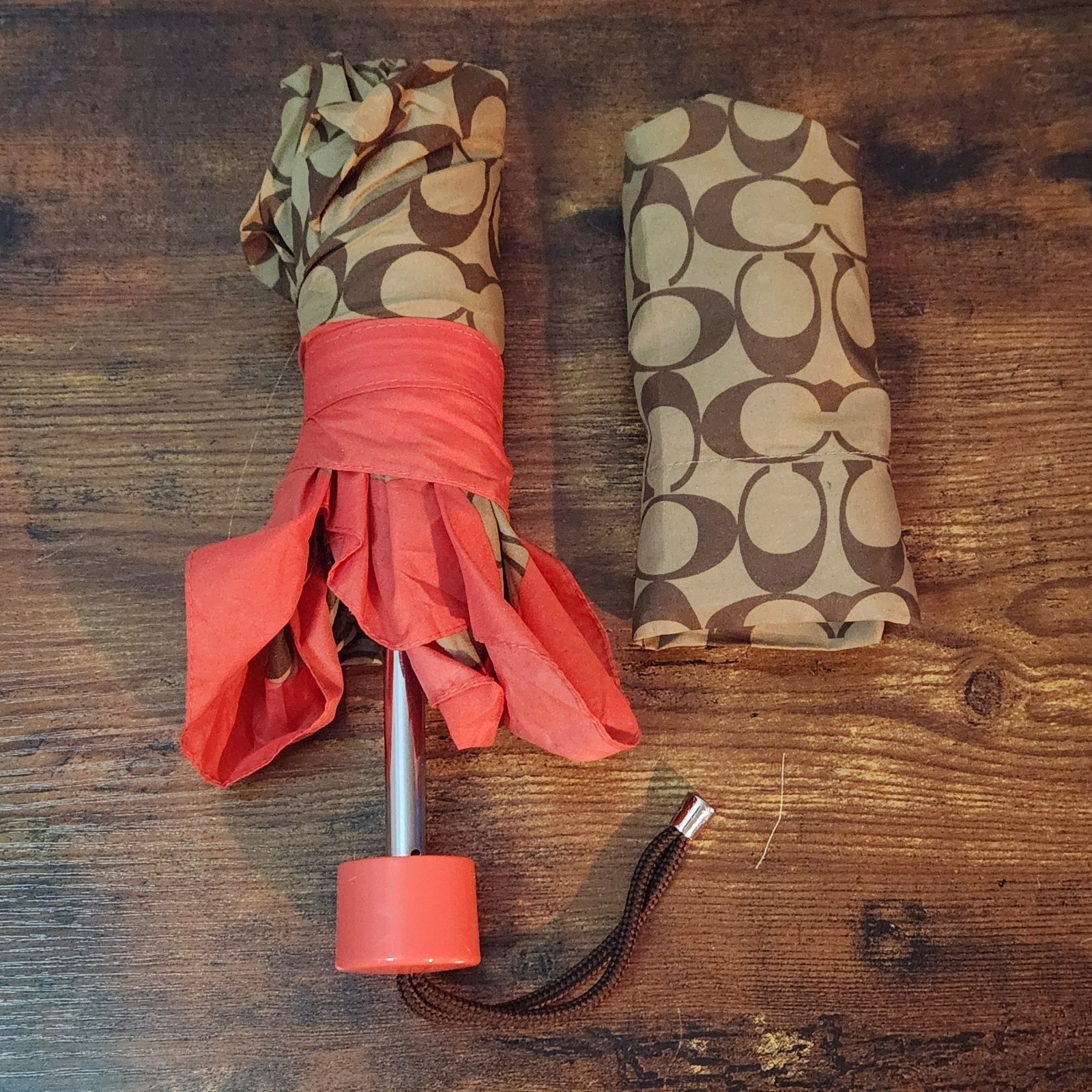 Coach Signature C Folding Umbrella Tan Brown Coral Pink Compact Travel UV Mini