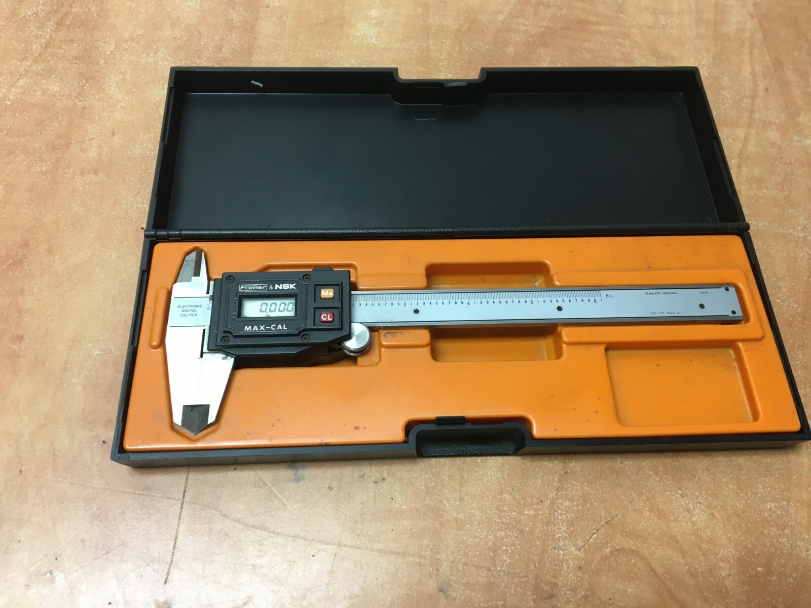 Fowler digital caliper 6" electronic measuring device  NSK