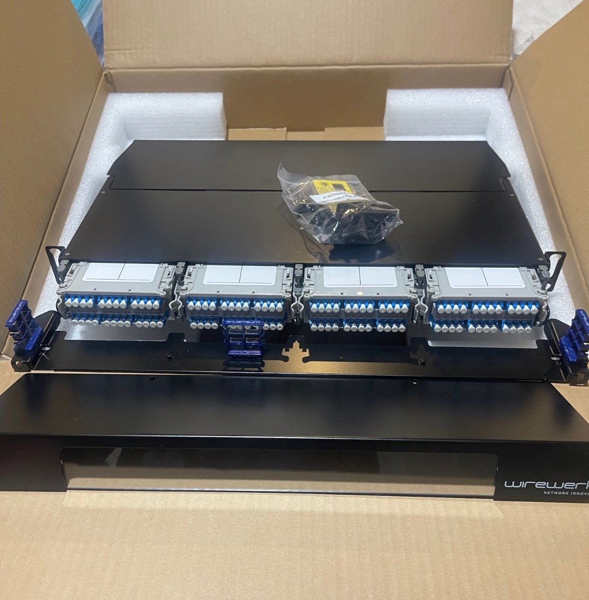Wirewerks Next Step 1U Rack Mount 144 Fibers NS-PPW1U1S Loaded  4-2X12 CASETTES