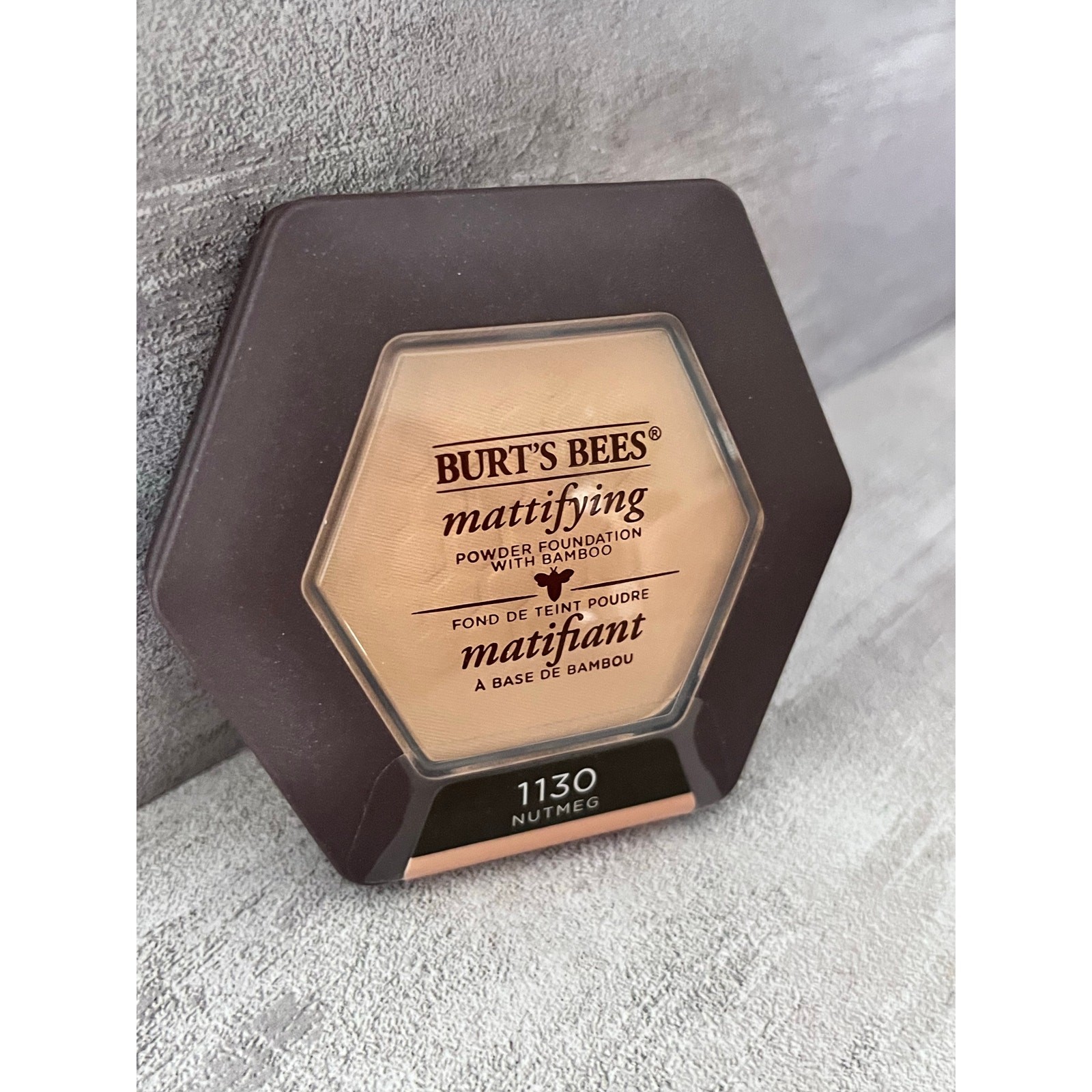 Burts Bees Natural Mattifying Powder Foundation with Bamboo 1130 NUTMEG ~ Sealed