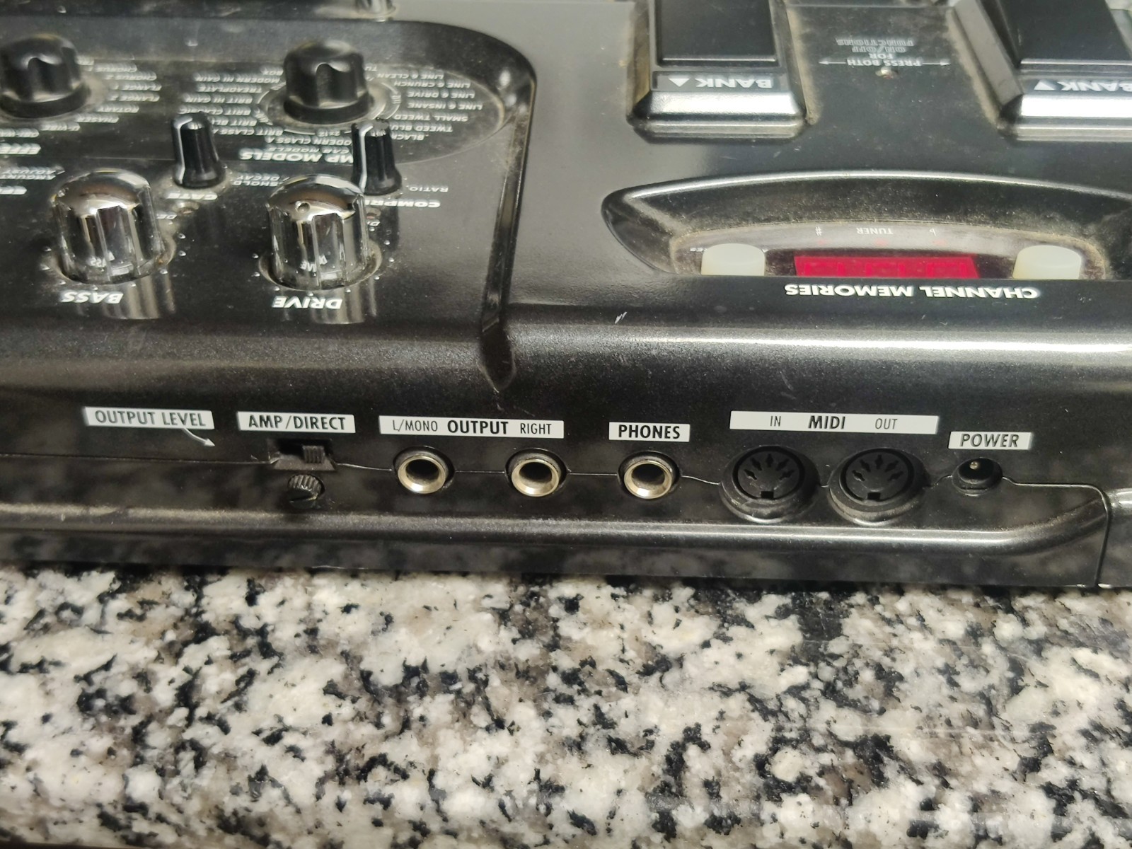 Line 6 Floor POD Plus Guitar Multi Effects Processor Pedal Board