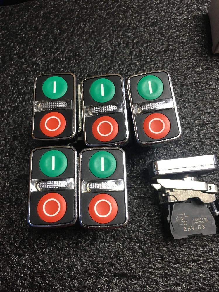 SCHNEIDER ELECTRIC Multi-Head Push Button,Illum,120V 22mm Start Stop ZB4BW7A3741