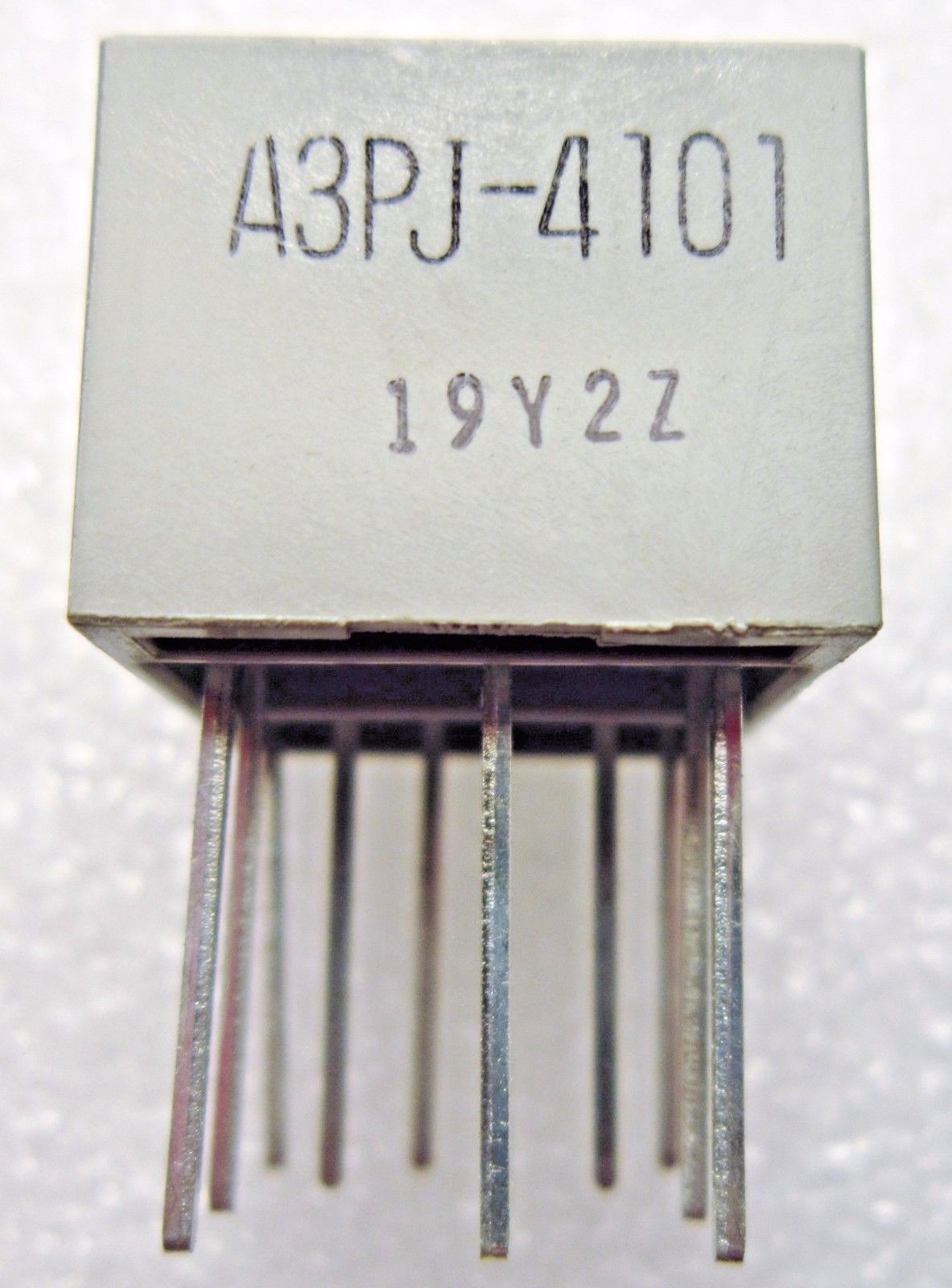 A3PJ-4101 OMRON CONNECTION SOCKET for PUSH BUTTON SWITCH