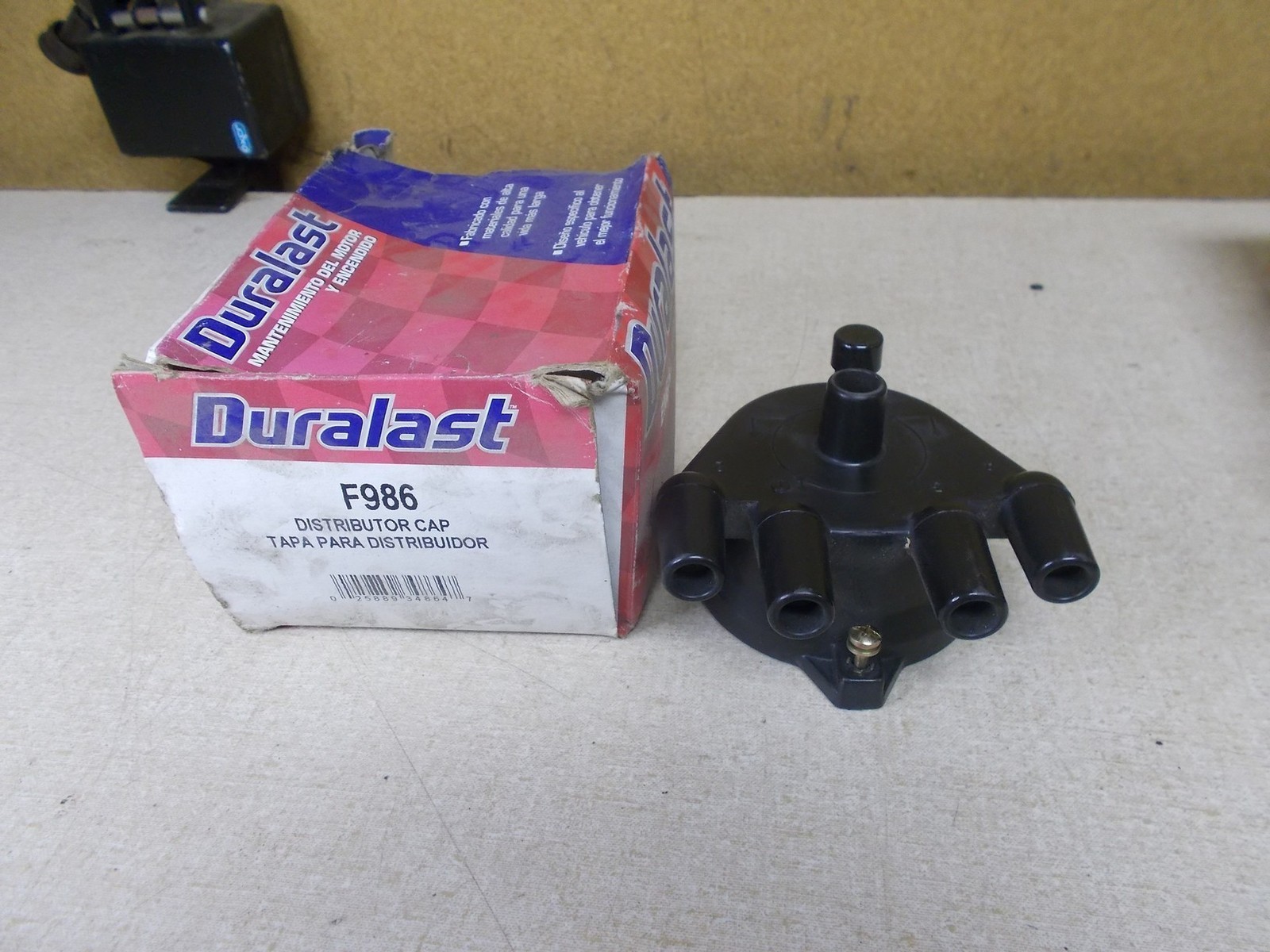NEW Duralast F987 Distributor Cap *FREE SHIPPING*