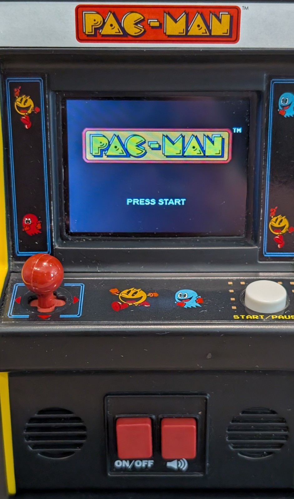 Bandai Namco Basic Fun PAC-MAN Handheld Mini Arcade Game Tested & Working