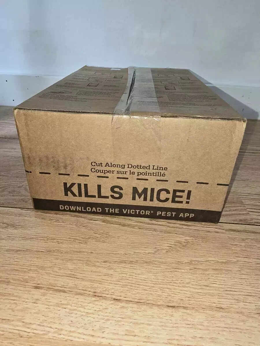 VICTOR CASE OF MOUSE TRAPS Case of 72 Traps M325