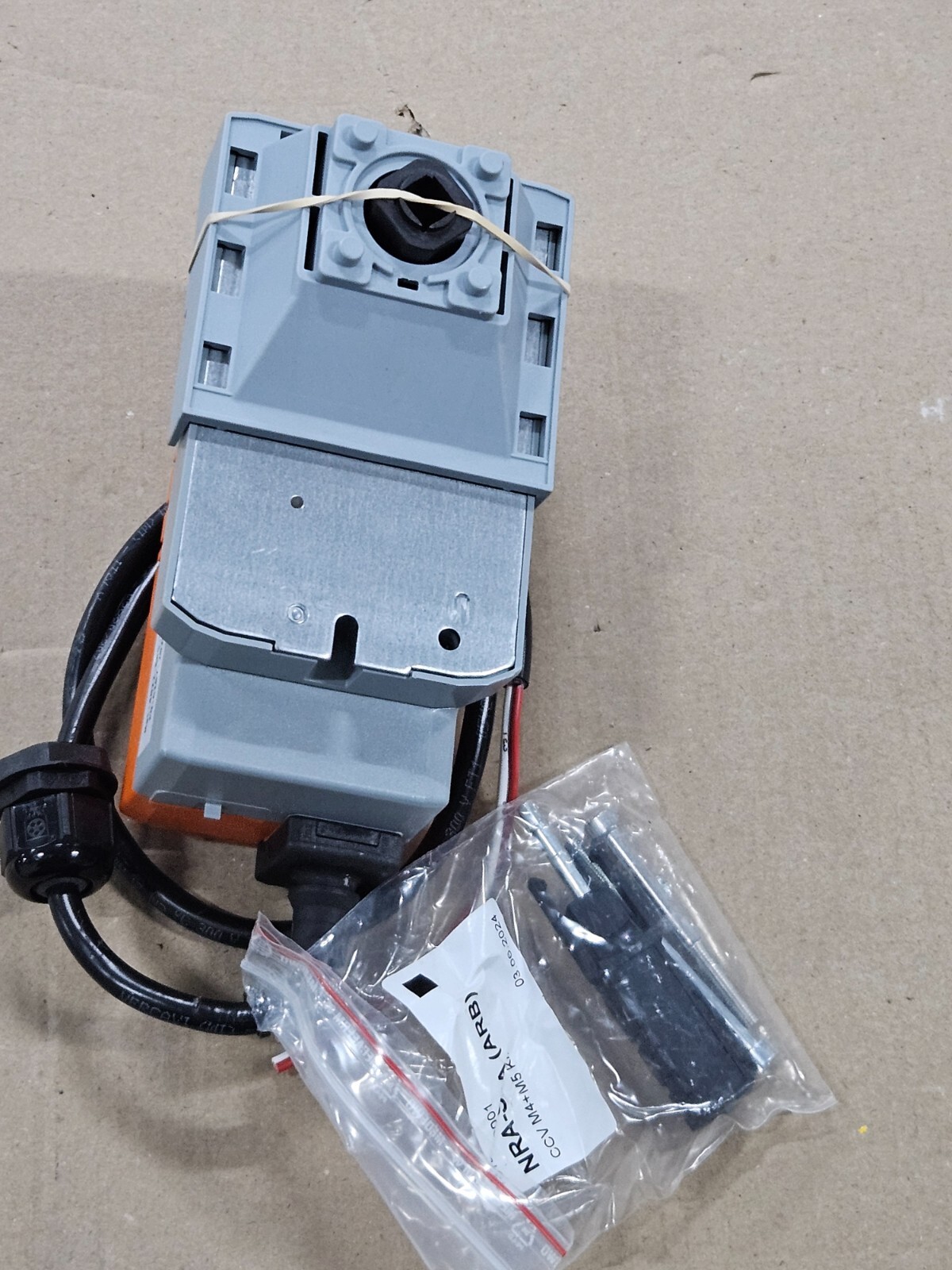 BELIMO LRQ24A-SR NEW